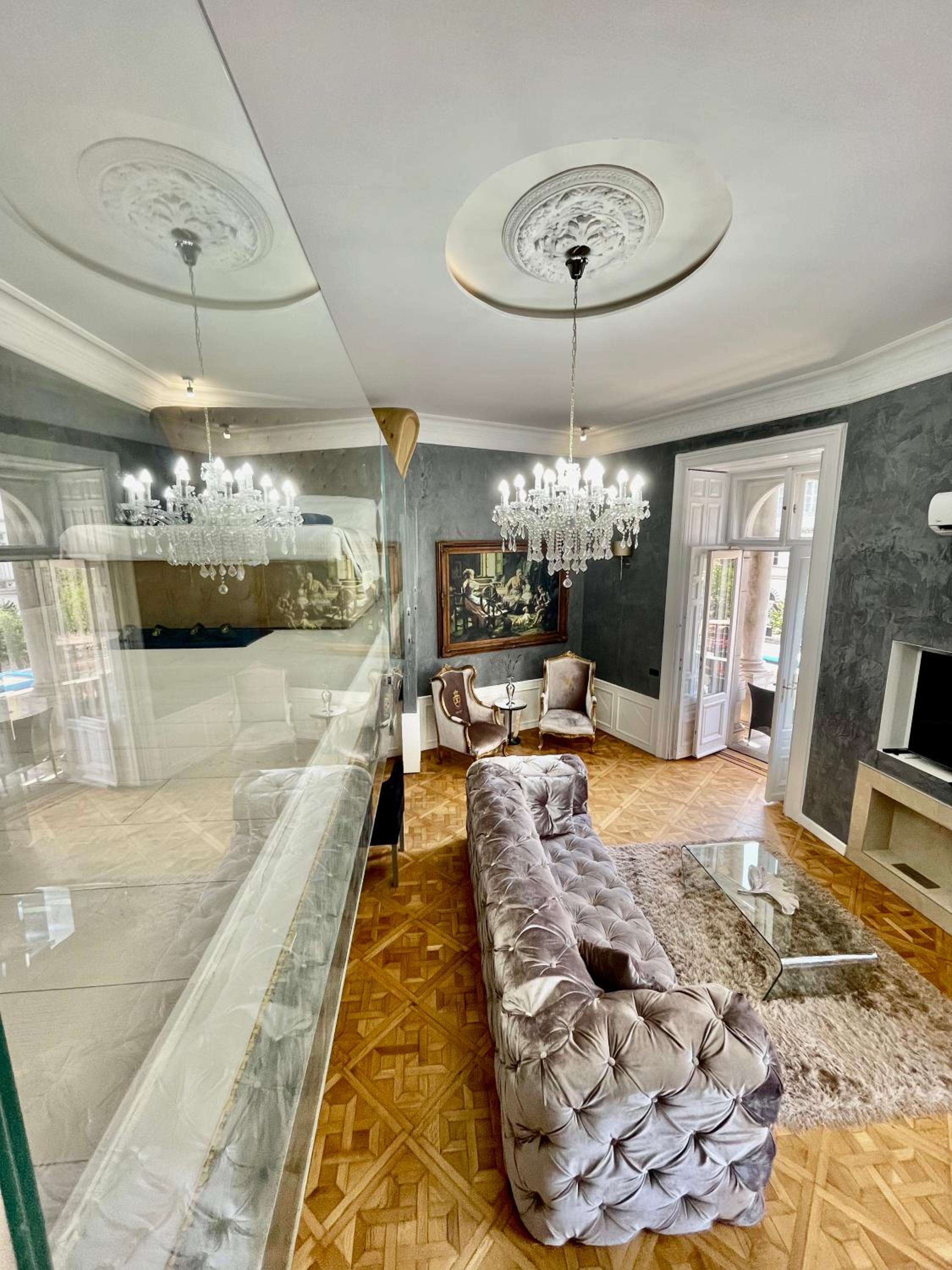 lounge
