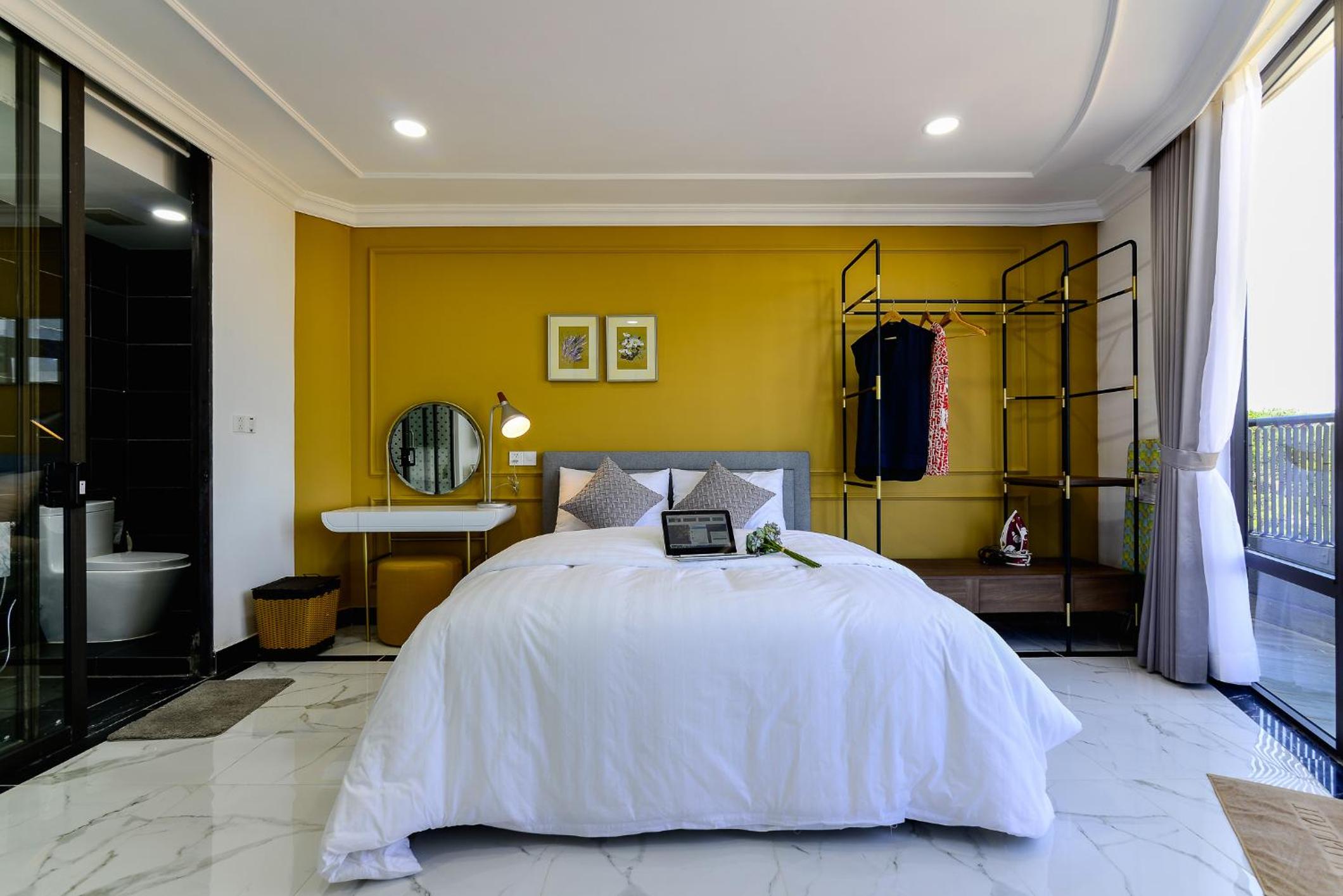 Aura Apartment Da Lat view 3