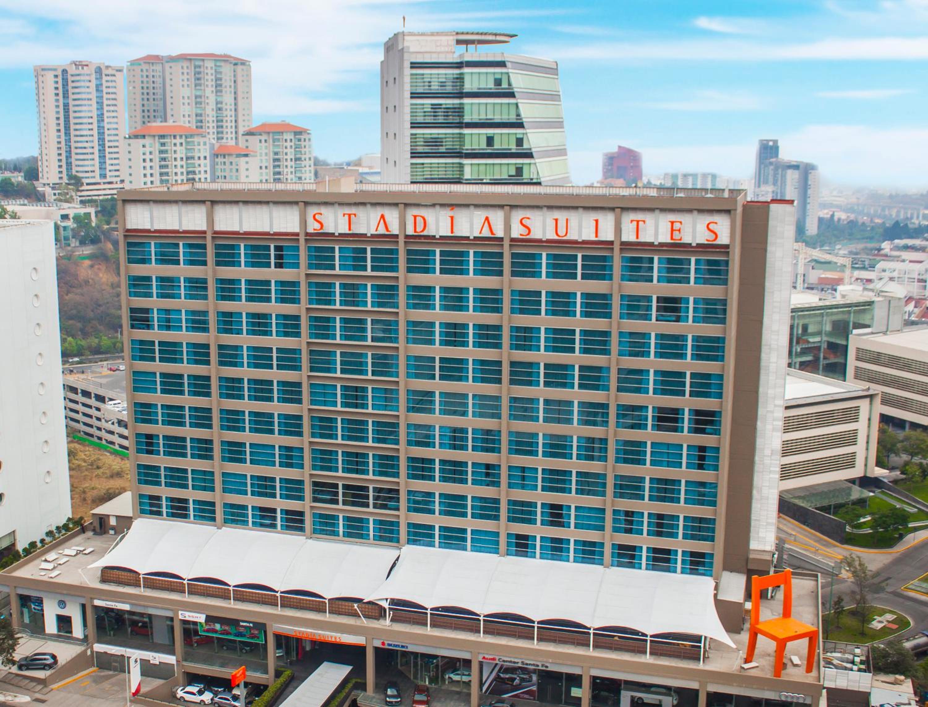 Hotel Stadia Suites Mexico City Santa Fe - Image 1