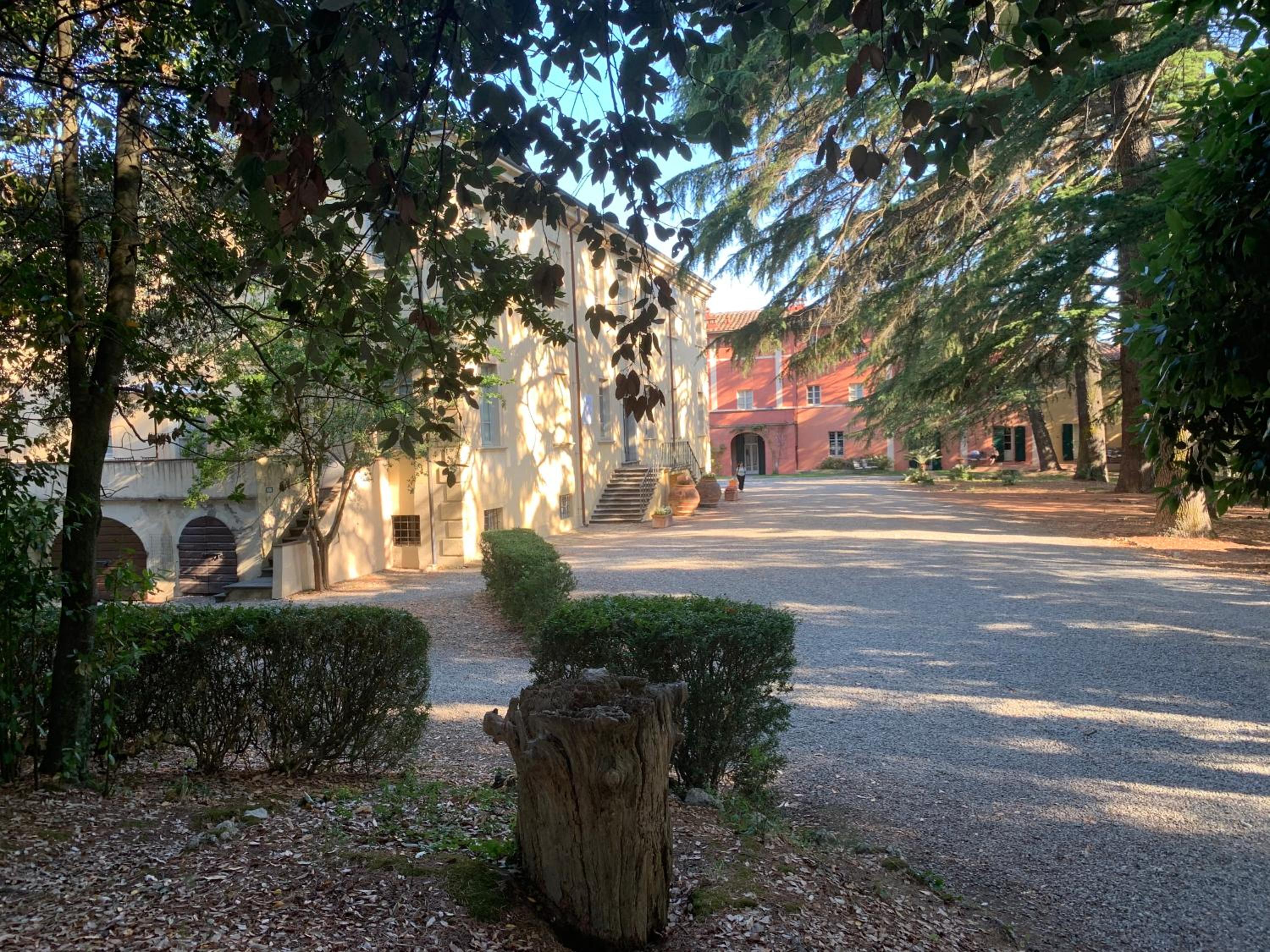 Incantevole borgo con piscine