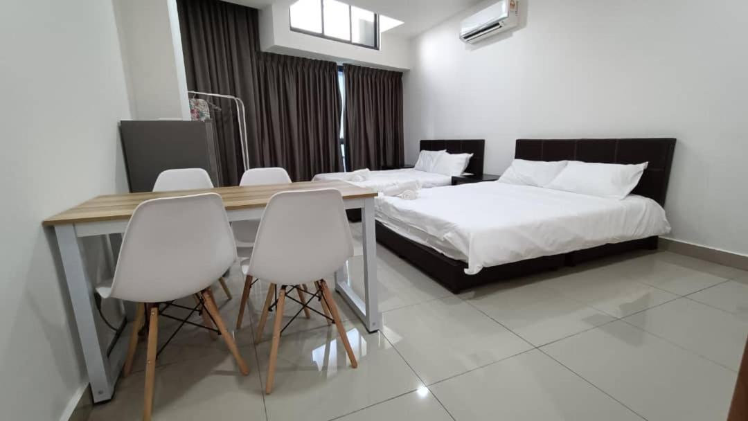 Pacific Towers Star Seksyen 13 PJ Jaya One Parking Pool Kitchen photo 4