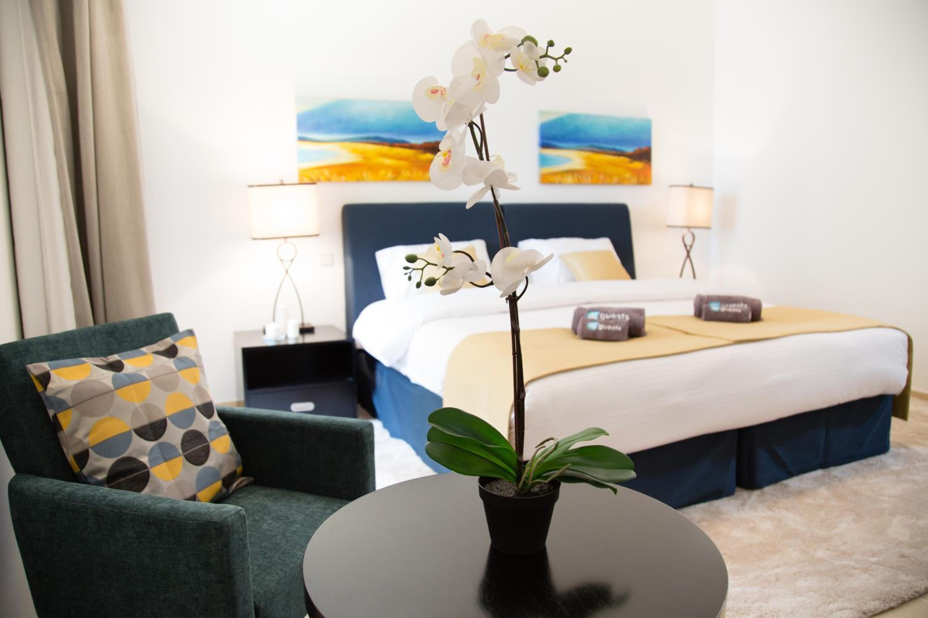 HiGuests - Charming Apt in JBR with Balcony by the Beach