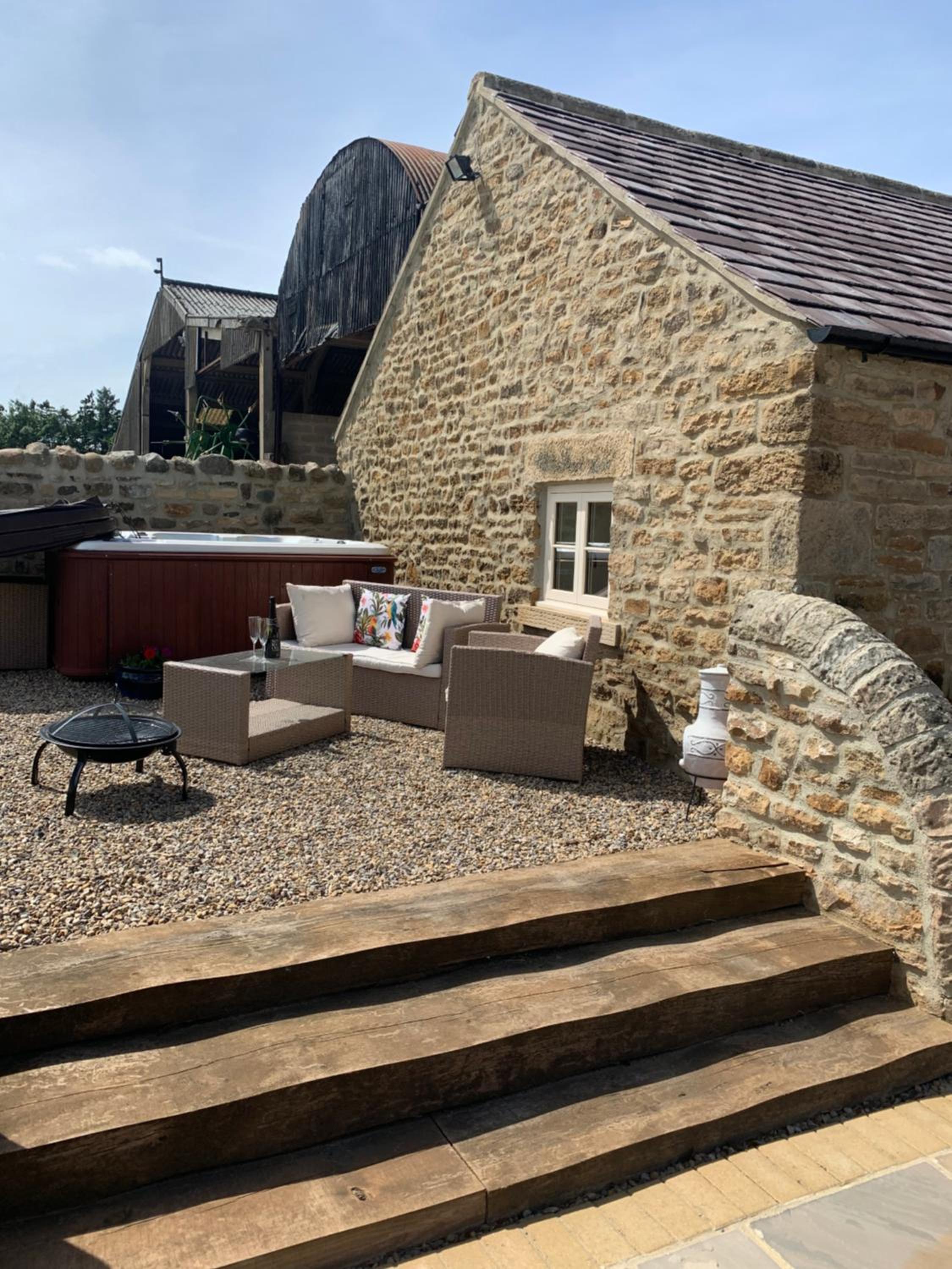 Barford barn holiday cottage view 5