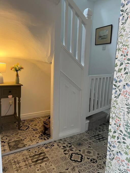 Ruby Cottage