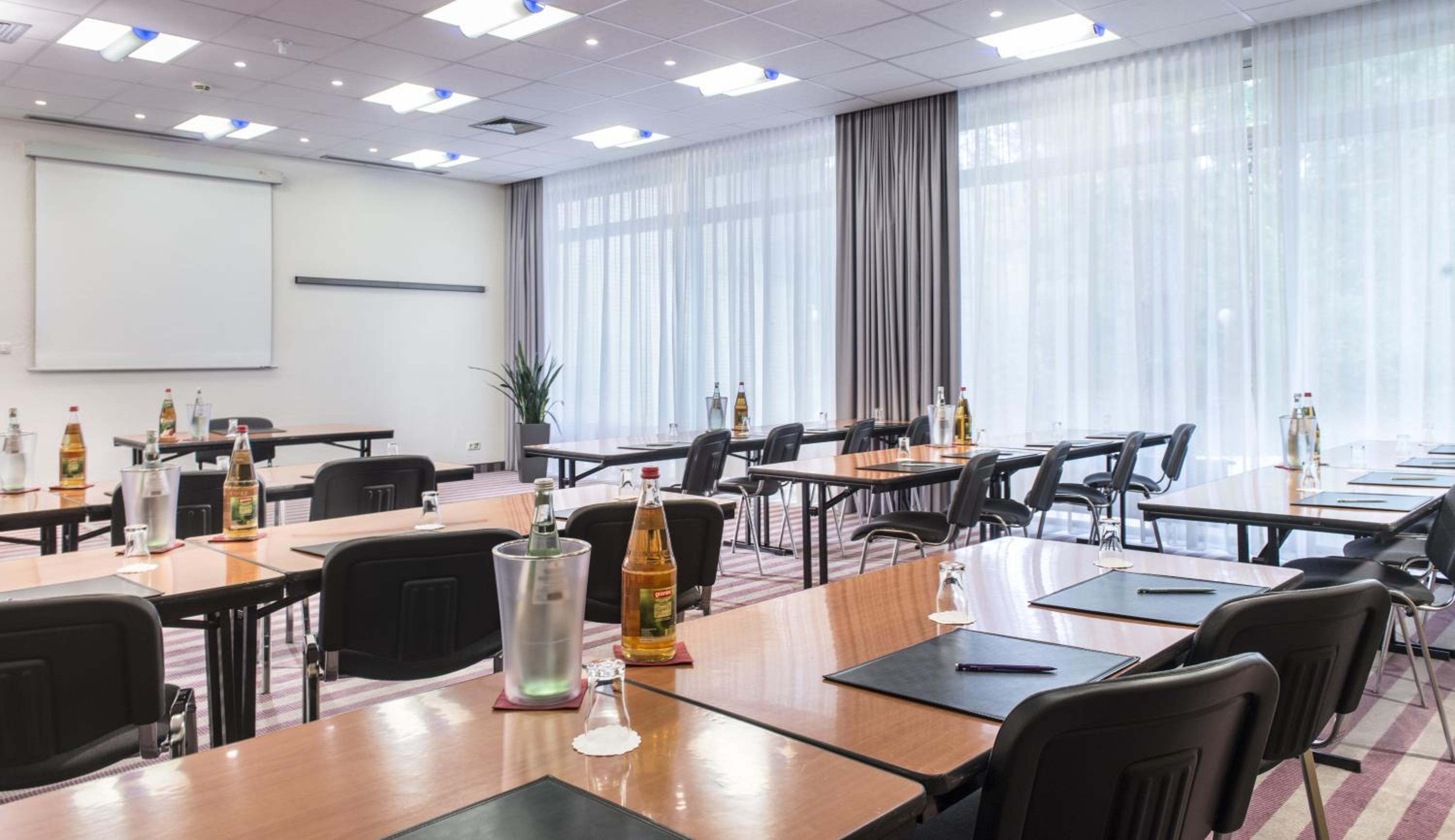 Neuss Vacations - Mercure Hotel Dusseldorf Neuss - Property Image 5