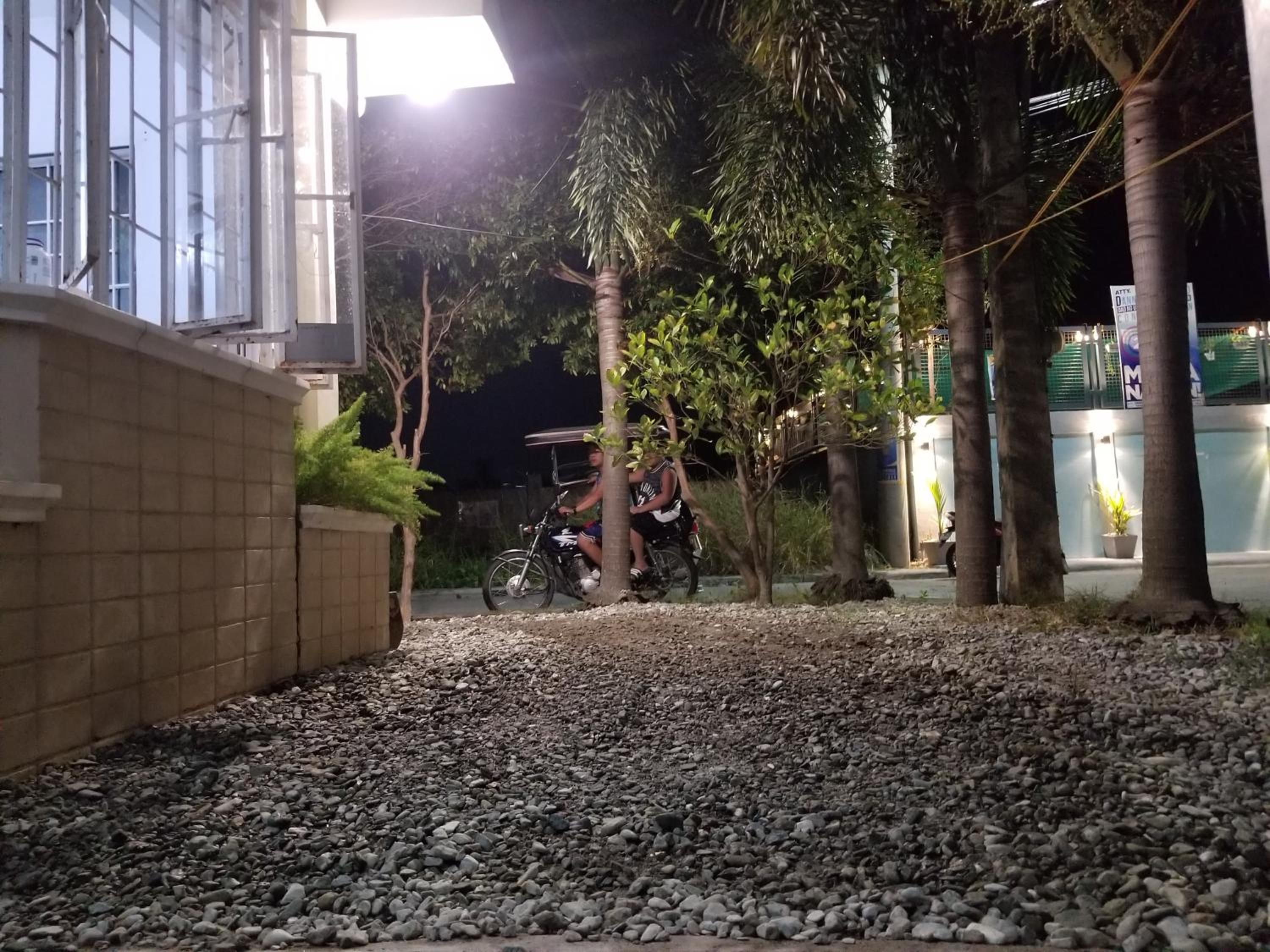 Photo 16