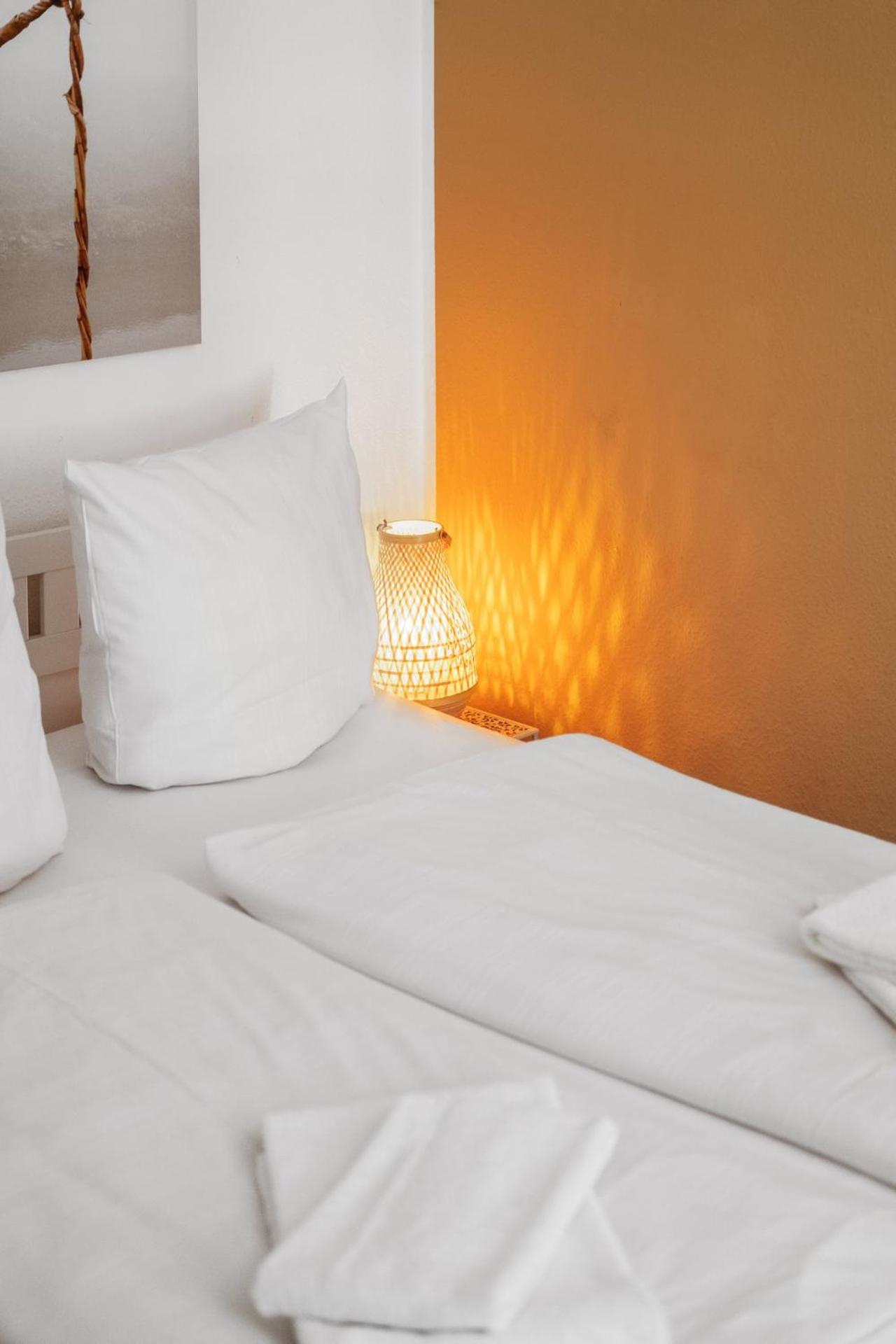 Arbio I Cozy apartment near Ku'damm with parking