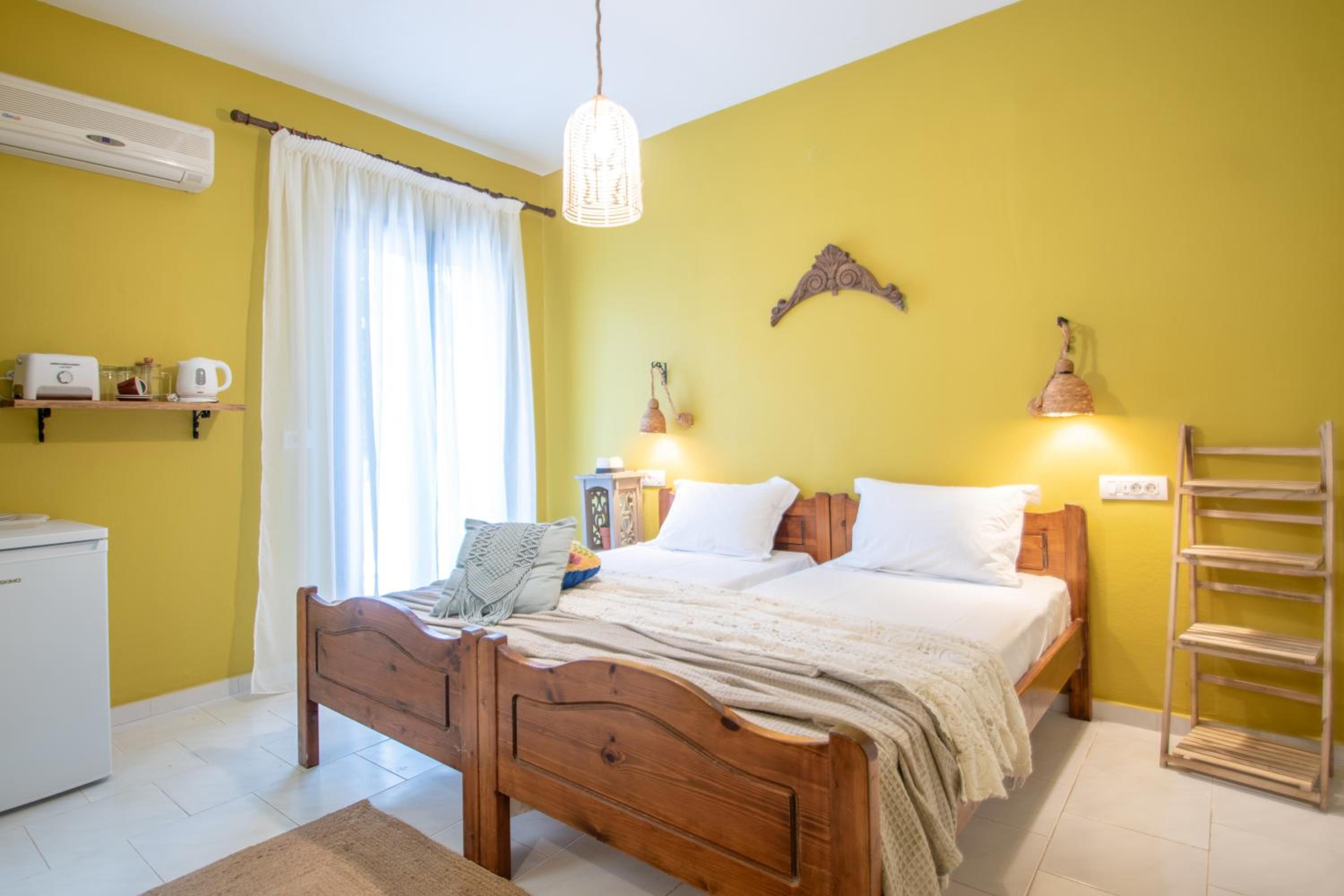 THIRES Guesthouse photo 5