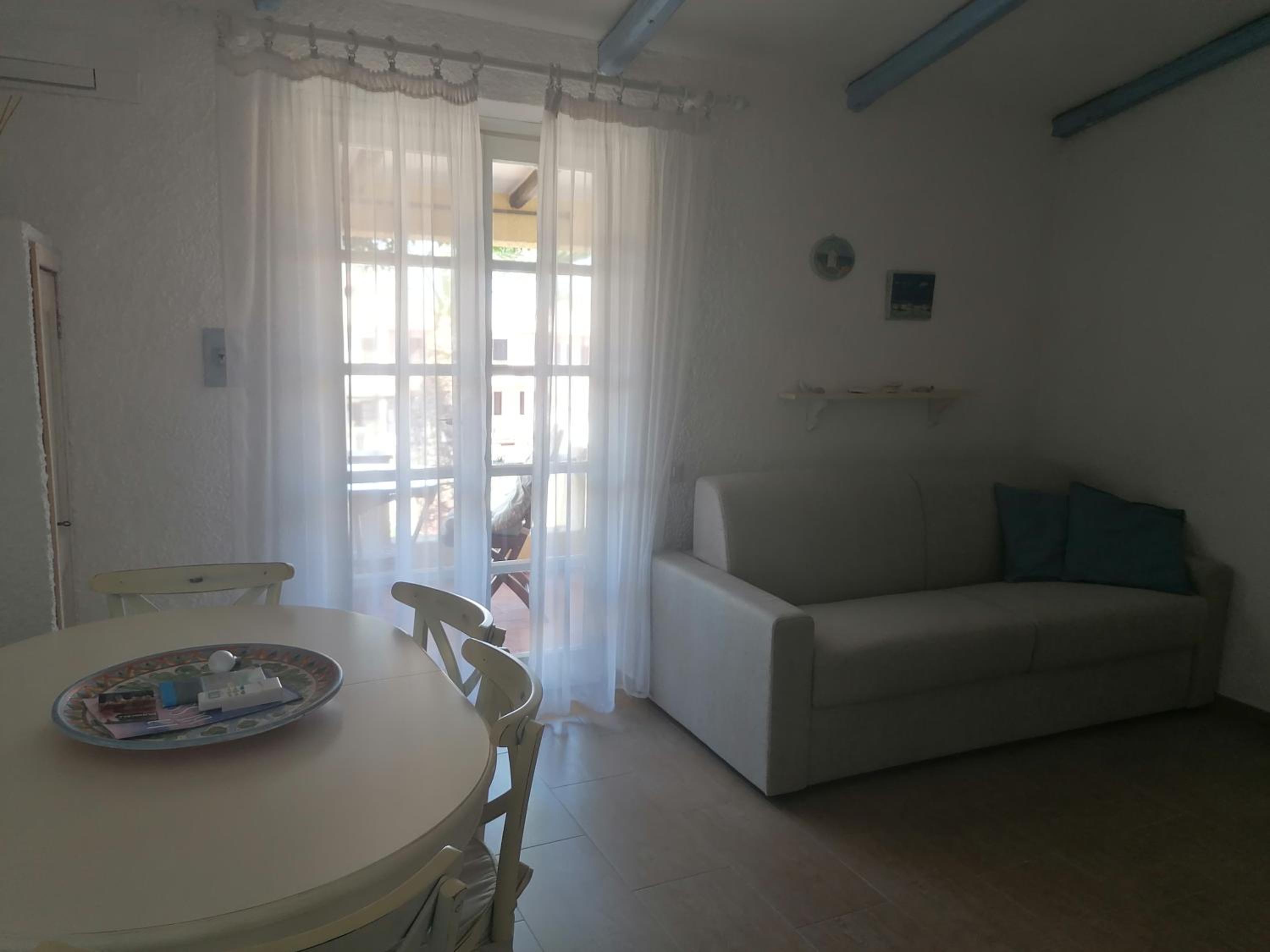 La Casetta Cannigione by Gmb Holidays