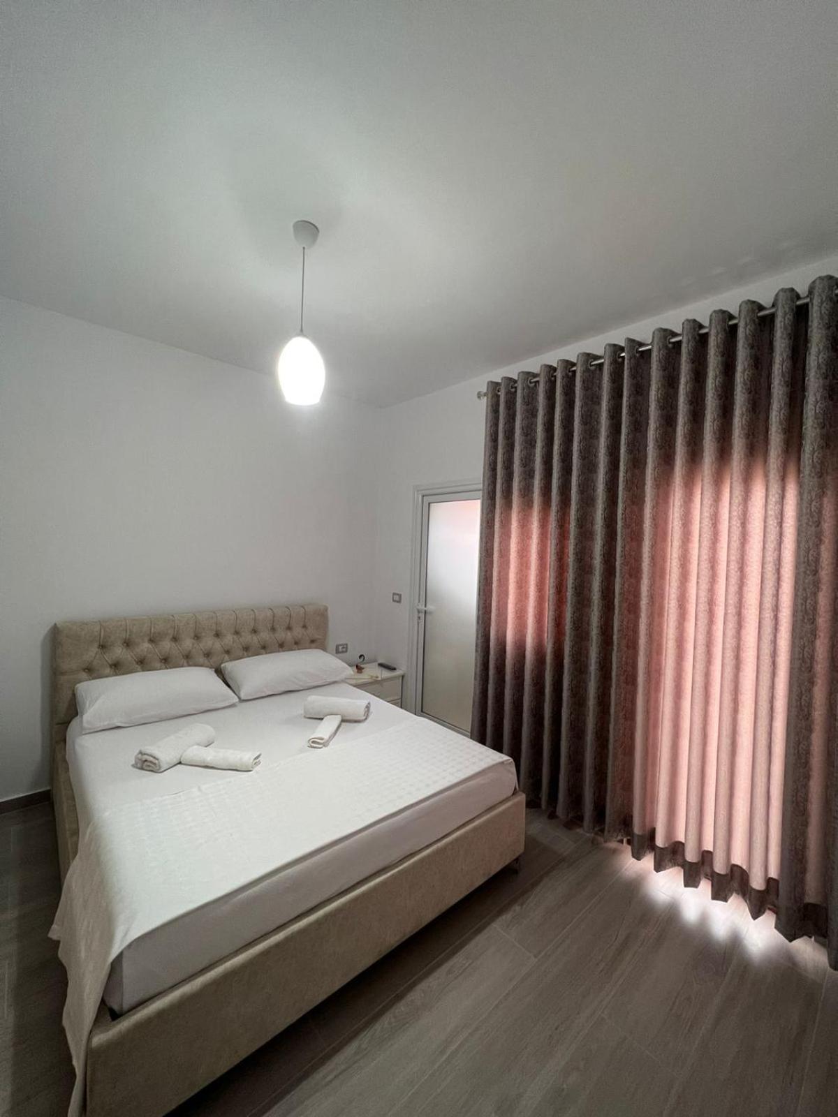 Fiori Rooms