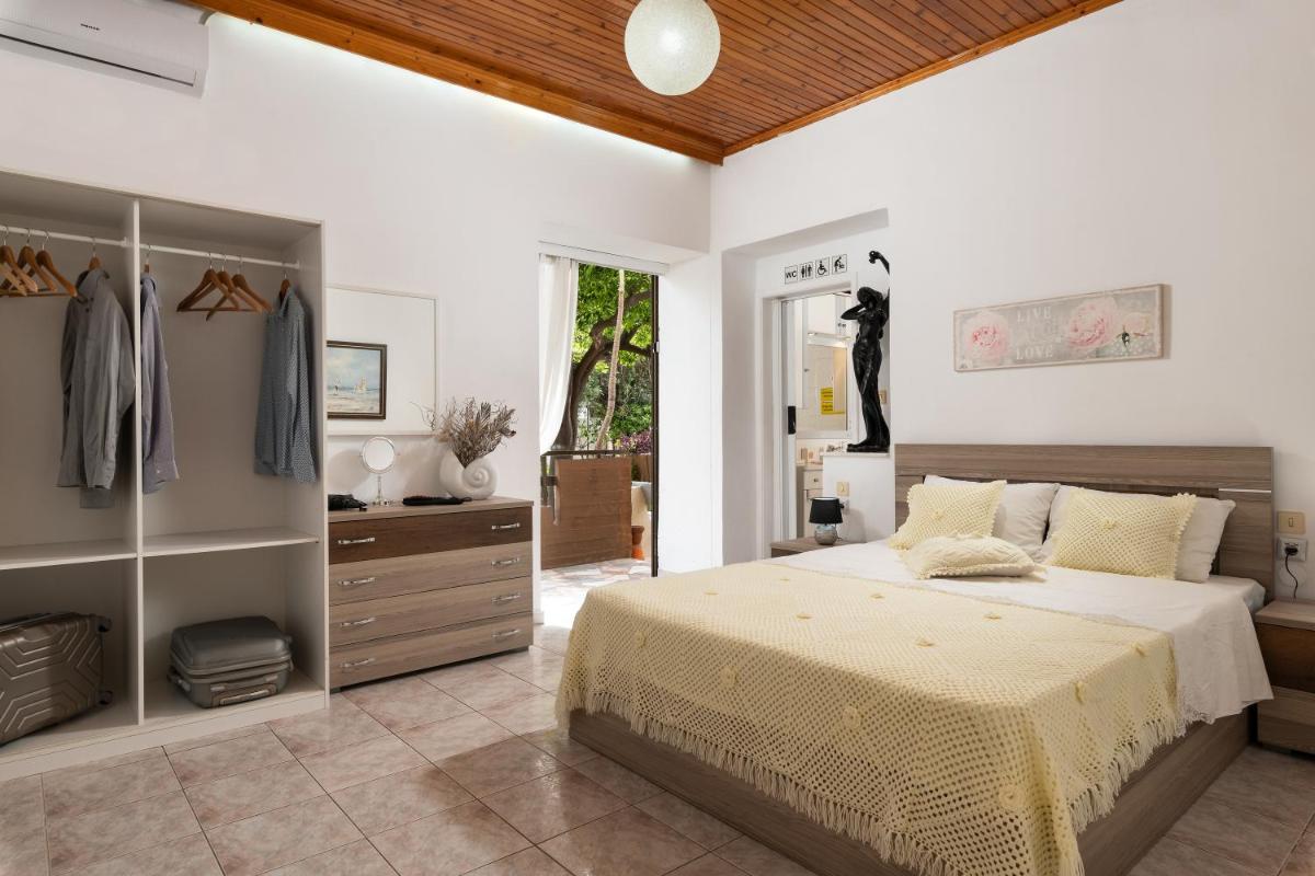 Karis Luxury Home photo 1