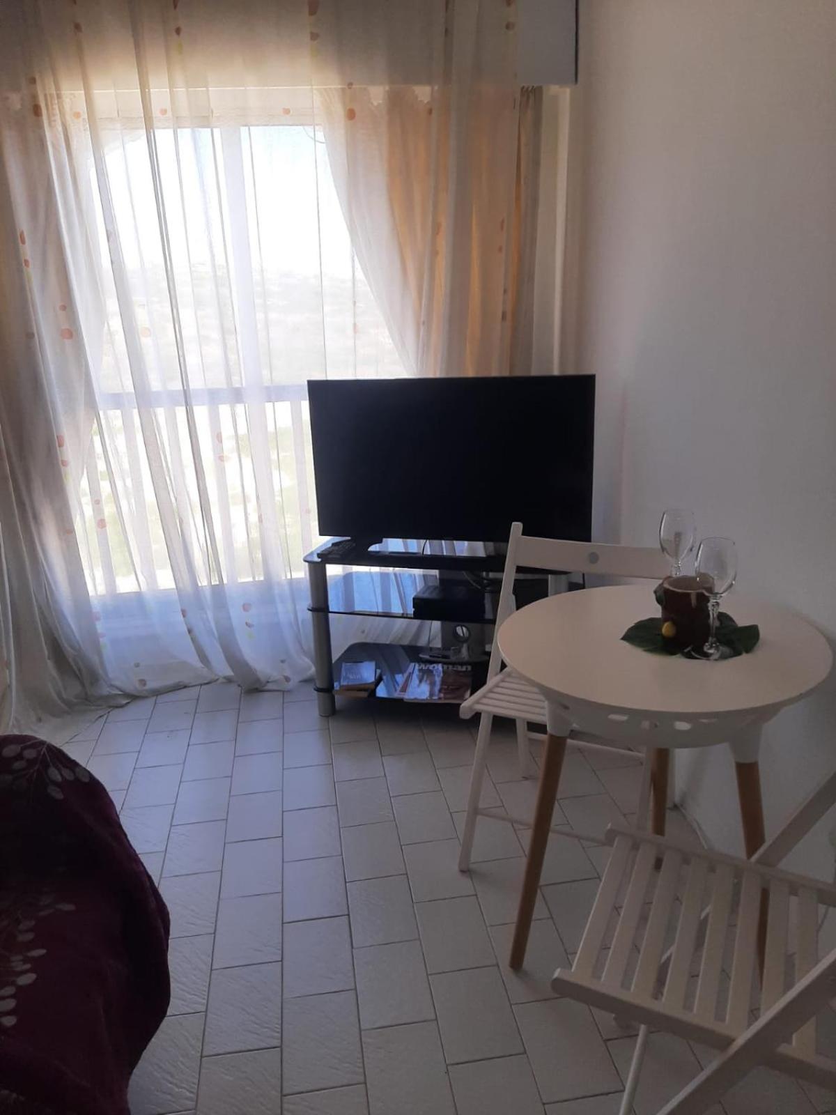 1 bedroom apartment with a magnificent sea view view 4