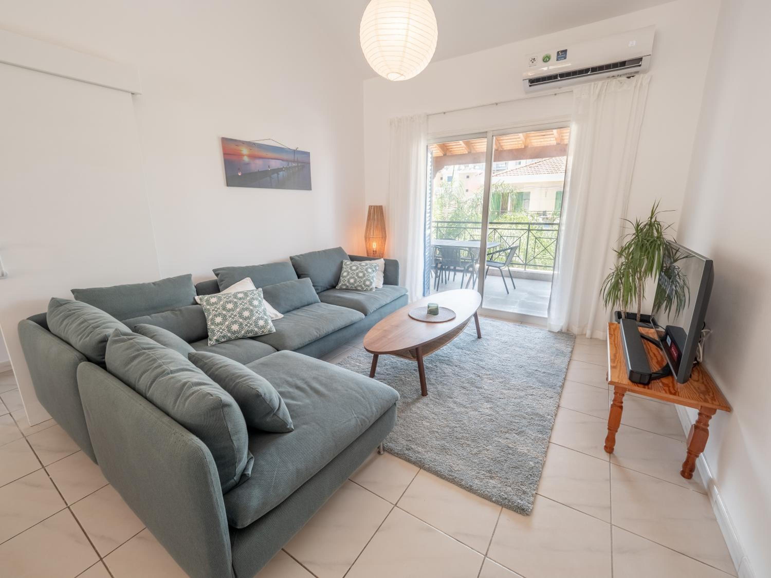 The Salnik Beach Apartment view 4