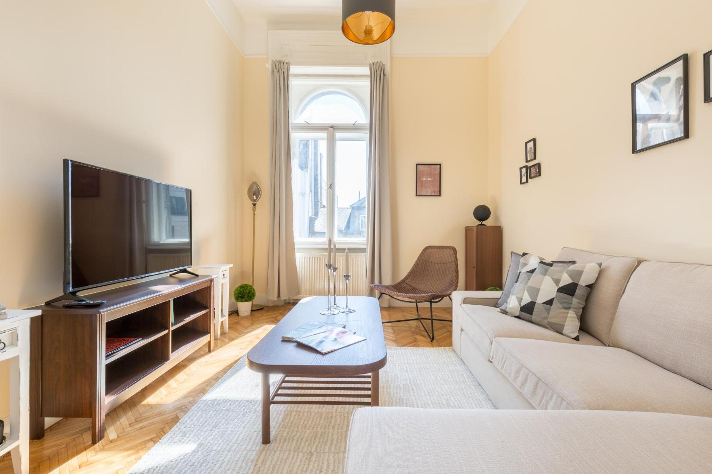 City Center Dream Home 2BR/2Bath view 4