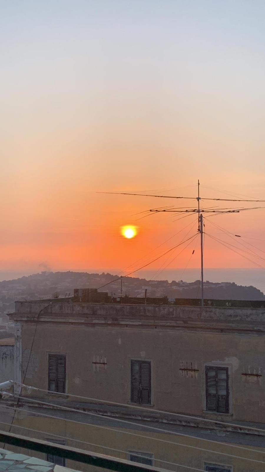 Nel punto più alto dell’ Isola, terrazza con vista mozzafiato photo 3
