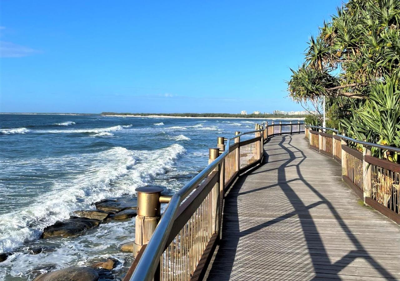 Caloundra Vacations - Central Kings Beach 2 BR APT w Pool and Spa access - Property Image 7