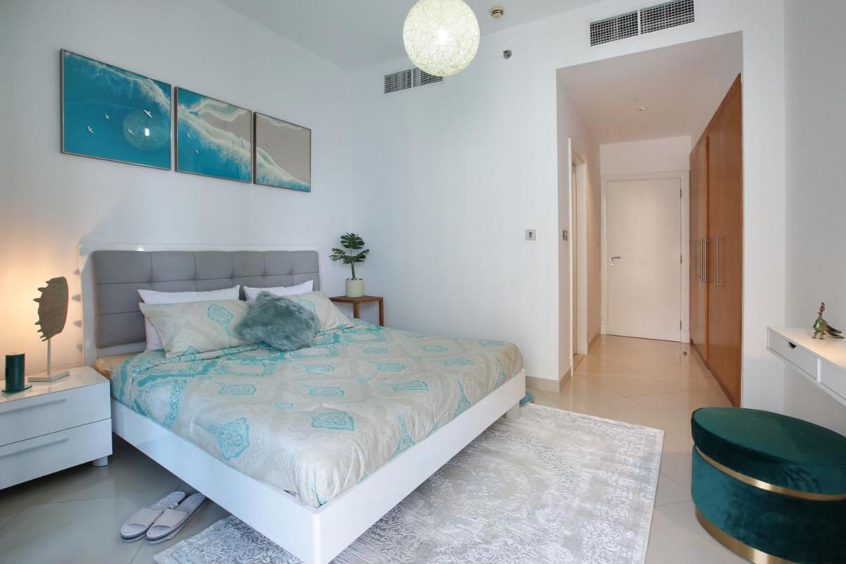Trident Grand Residence - Luxury 2BR Marina and Sea View