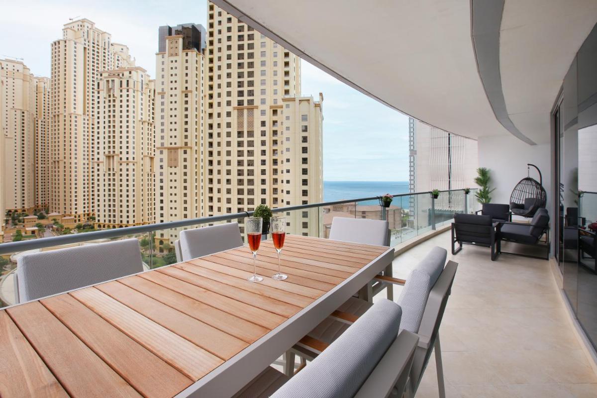 Trident Grand Residence - Luxury 2BR Marina and Sea View