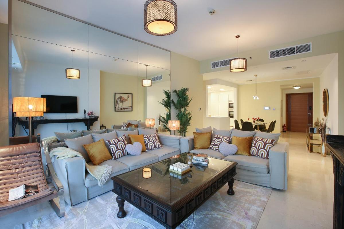 Trident Grand Residence - Luxury 2BR Marina and Sea View