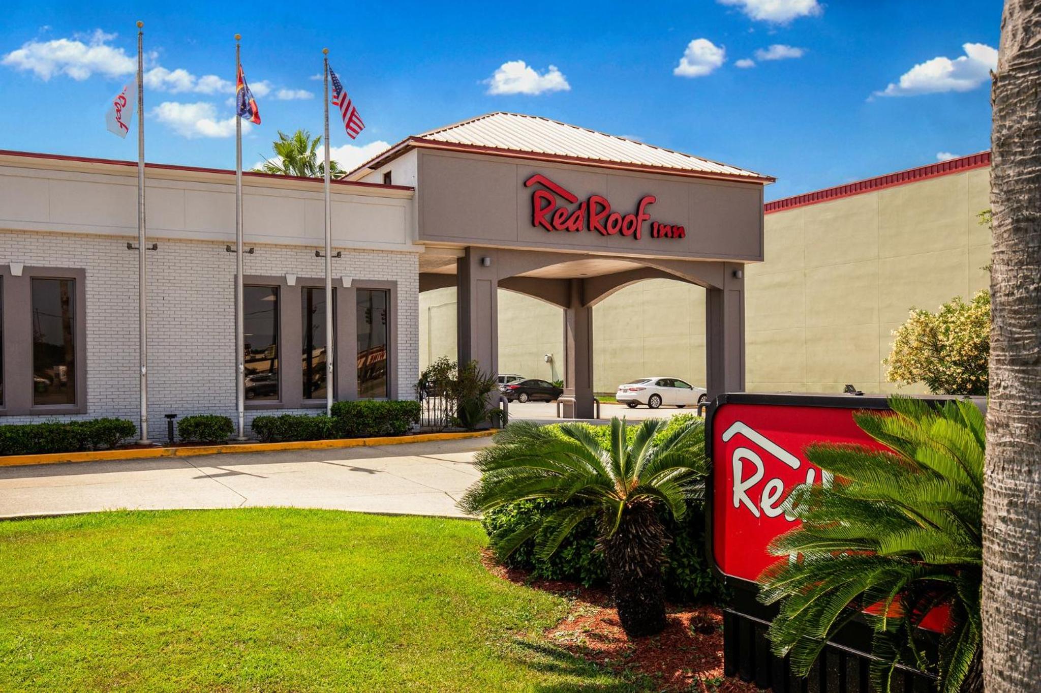 Hotel Red Roof Inn Gulfport - Biloxi Airport - Image 1