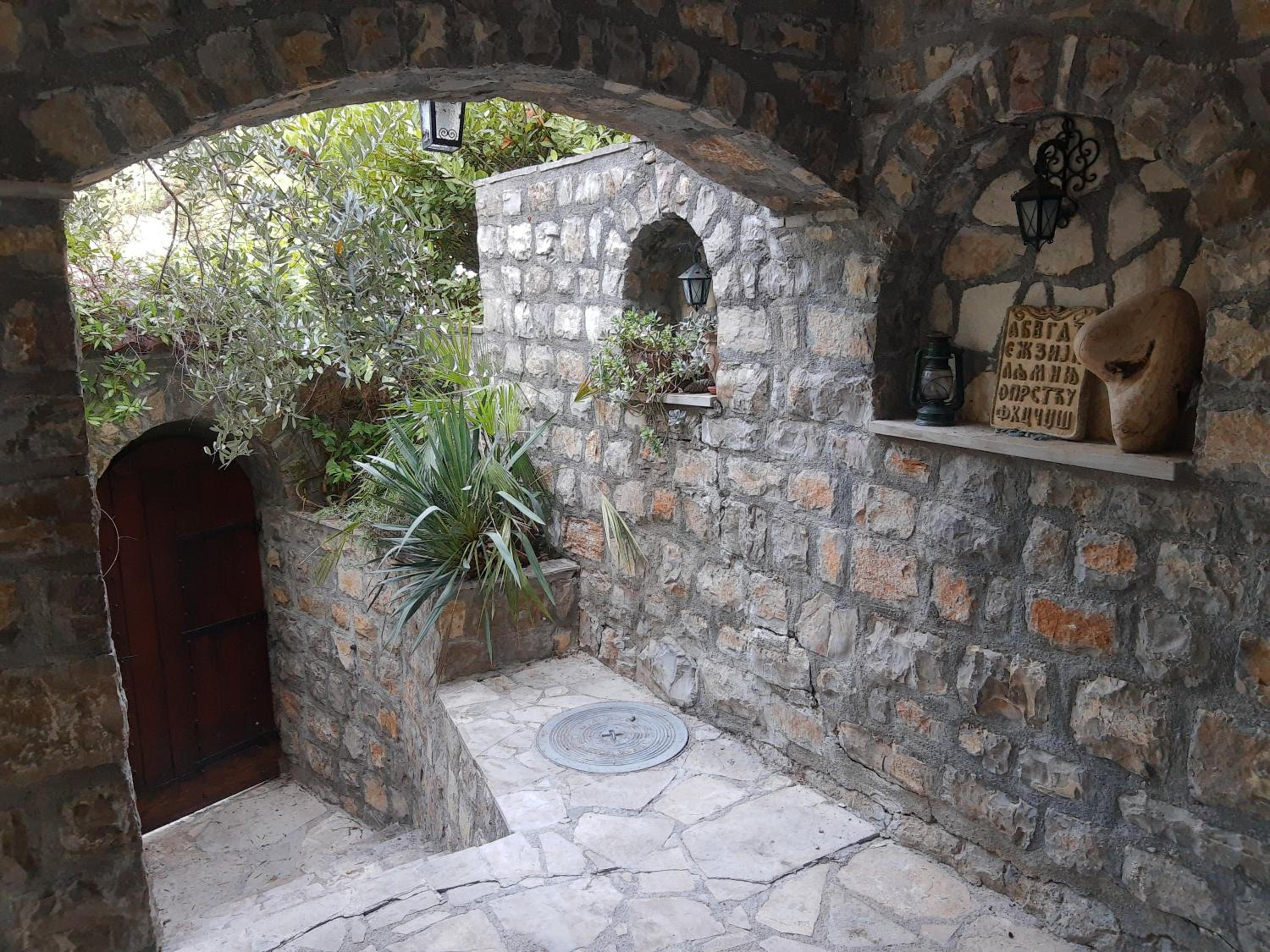Sea-side Old Stone Villa with a private Garden view 4