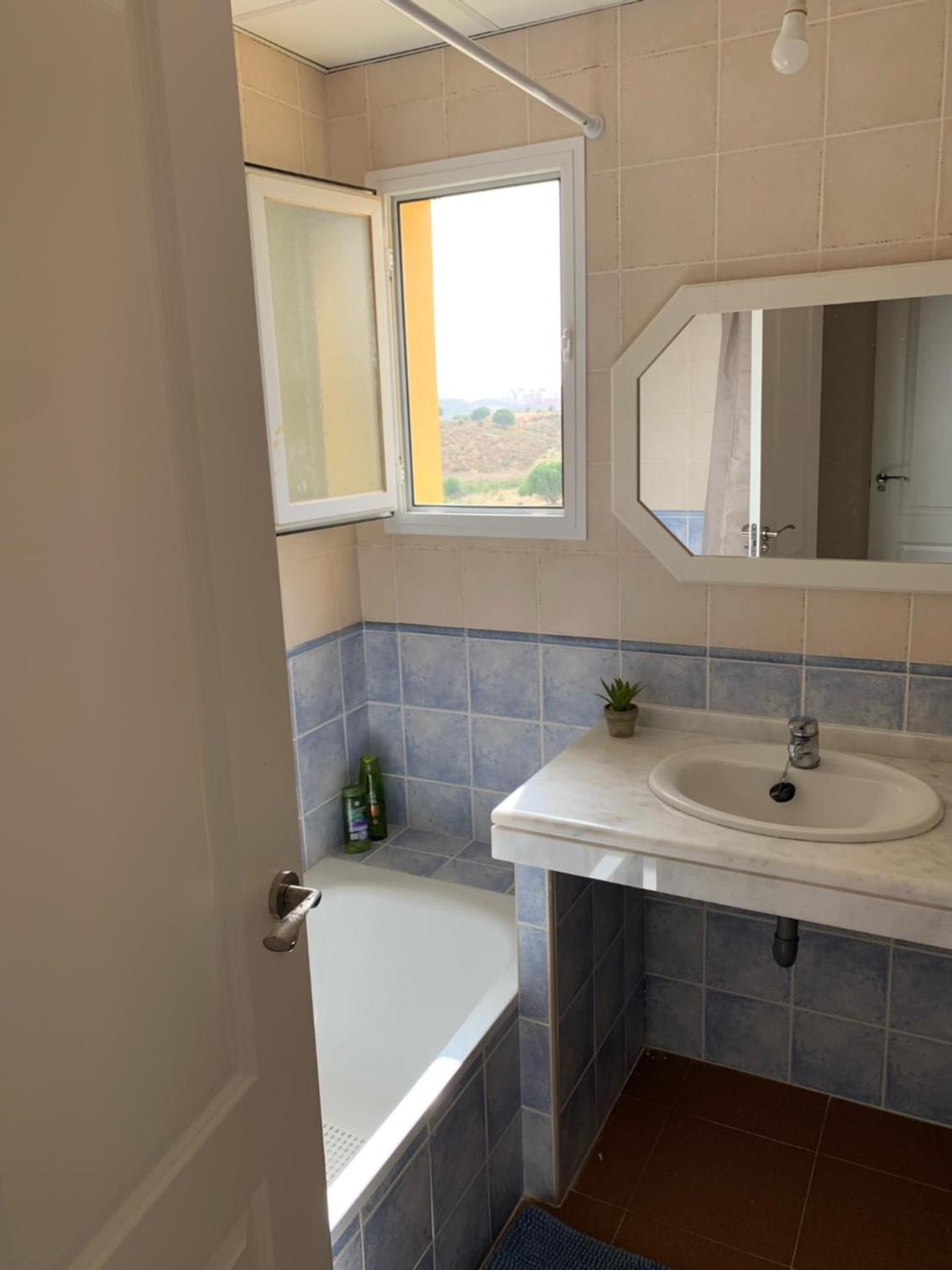 Apartamento Costa Esuri en Ayamonte — bathroom