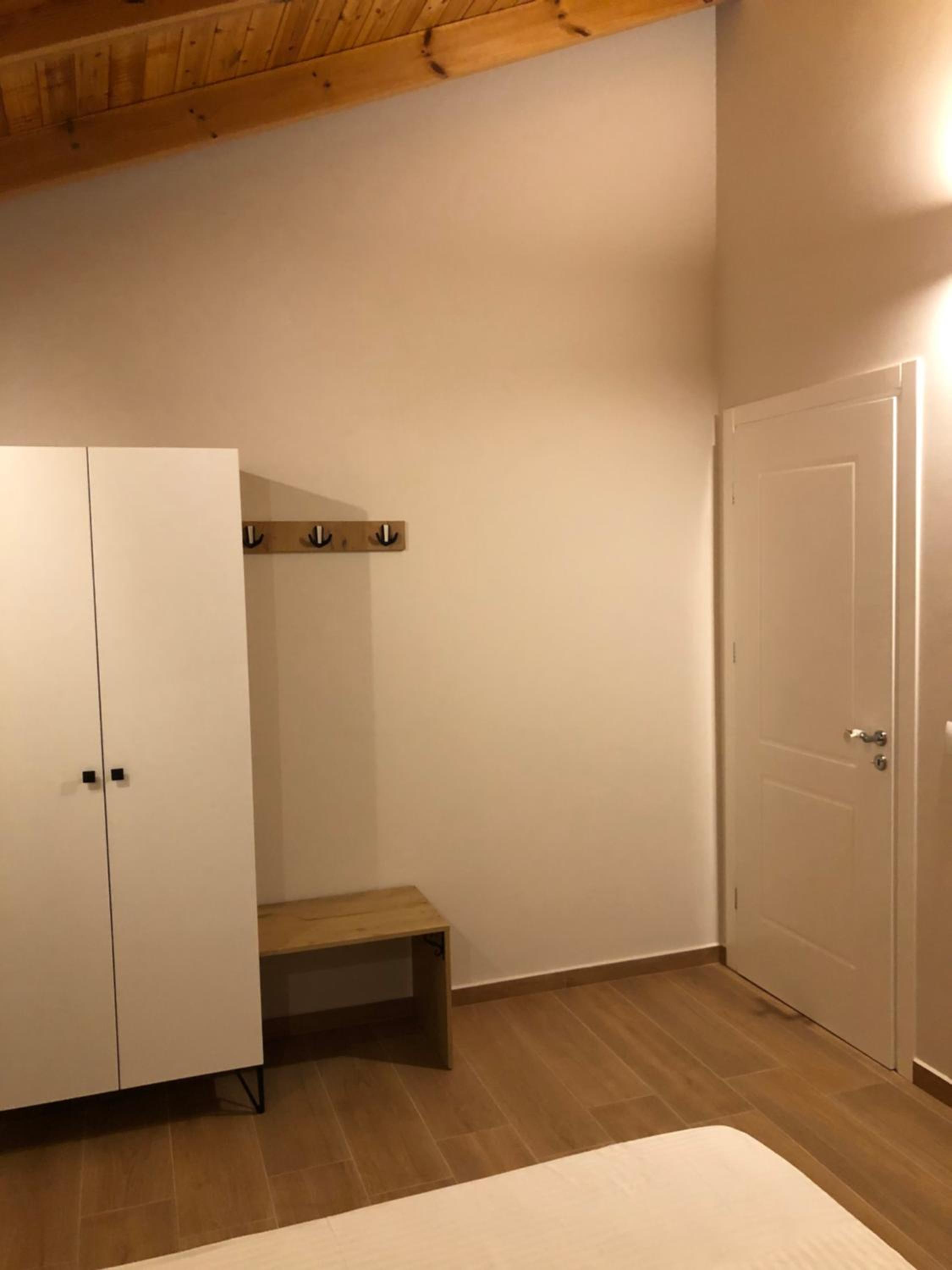 Amazing familiar apartments and rooms