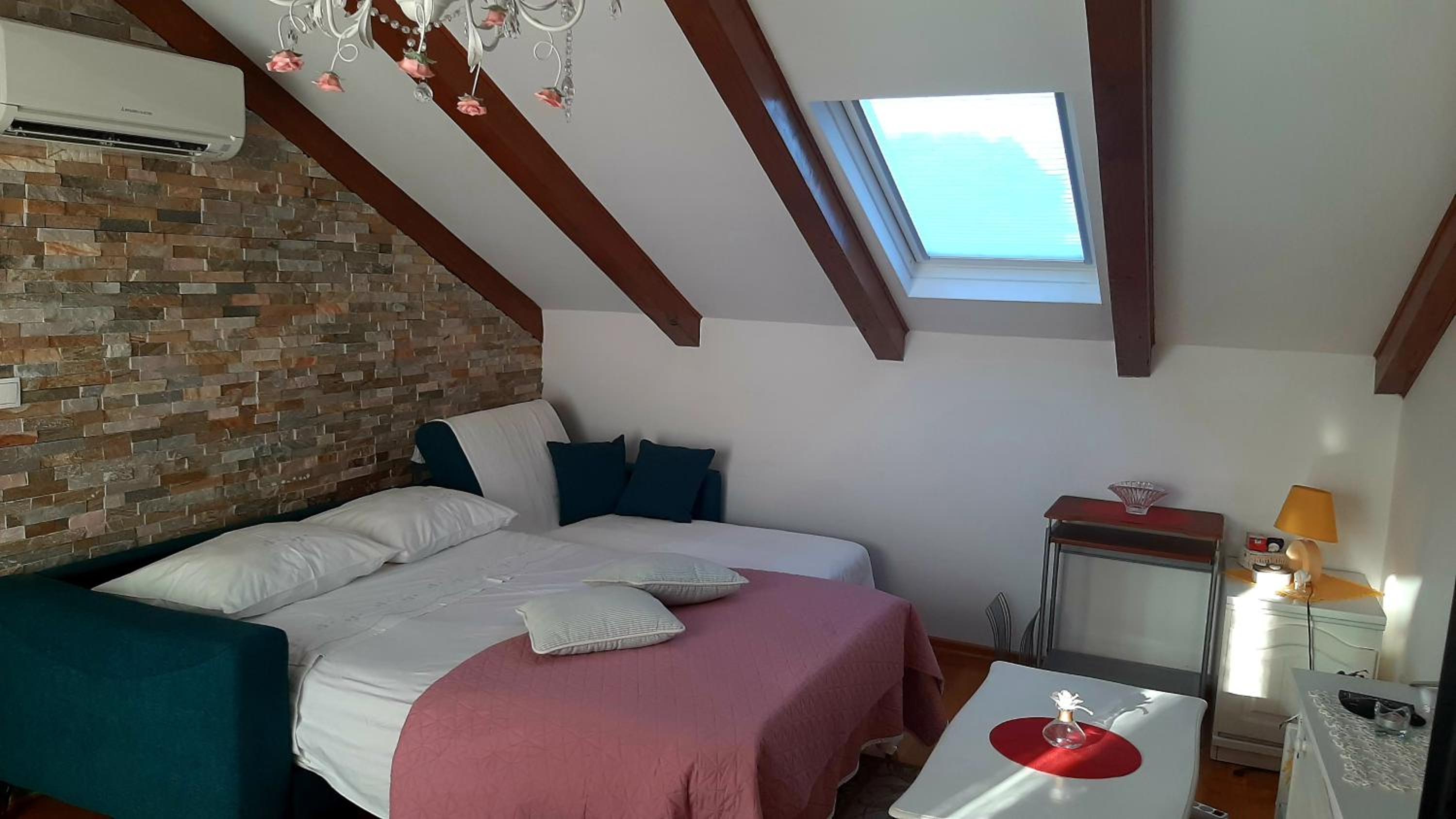 Viktorija Apartments view 5