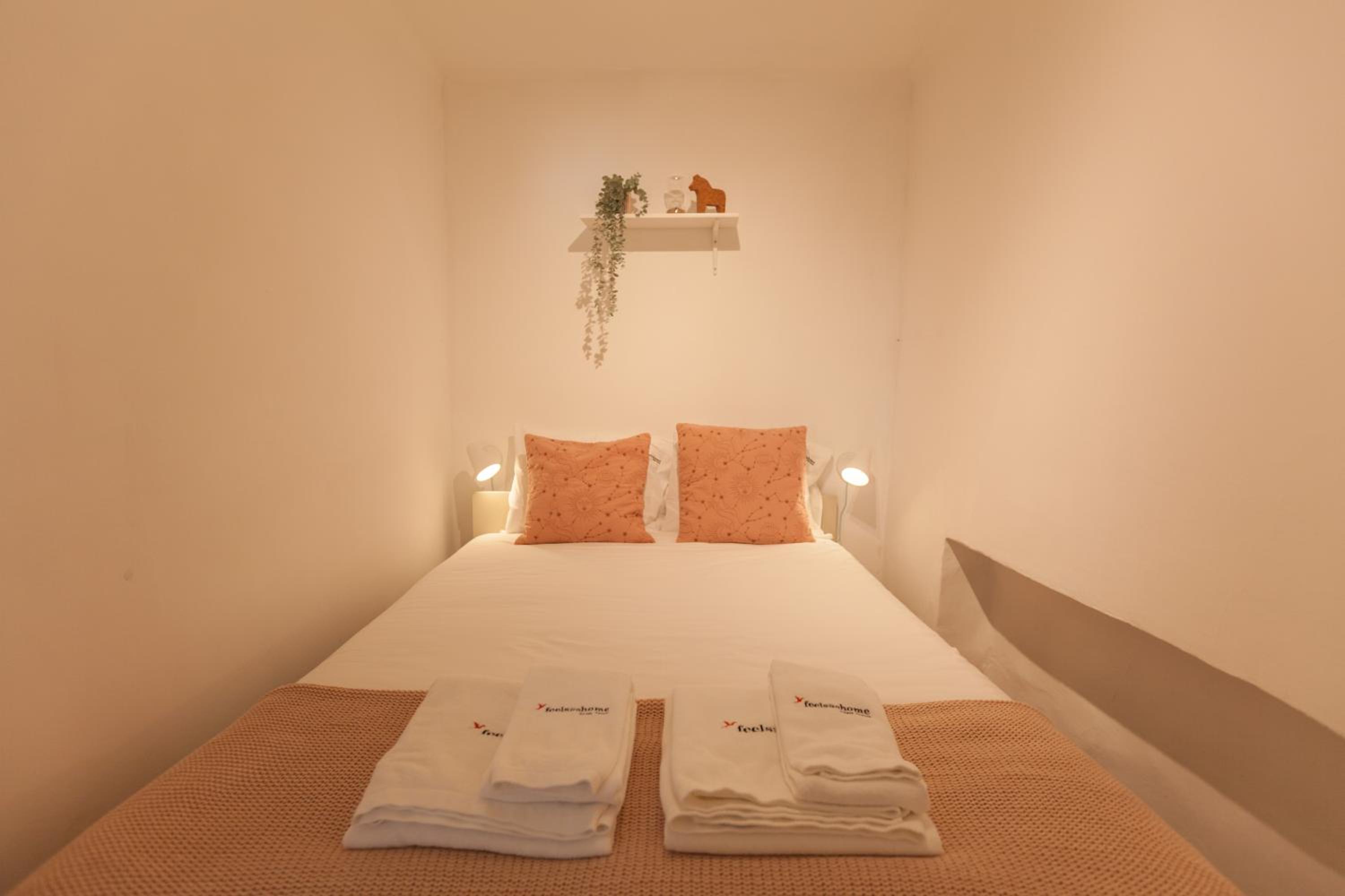 FLH Cosy Typical Alfama Apartment view 5