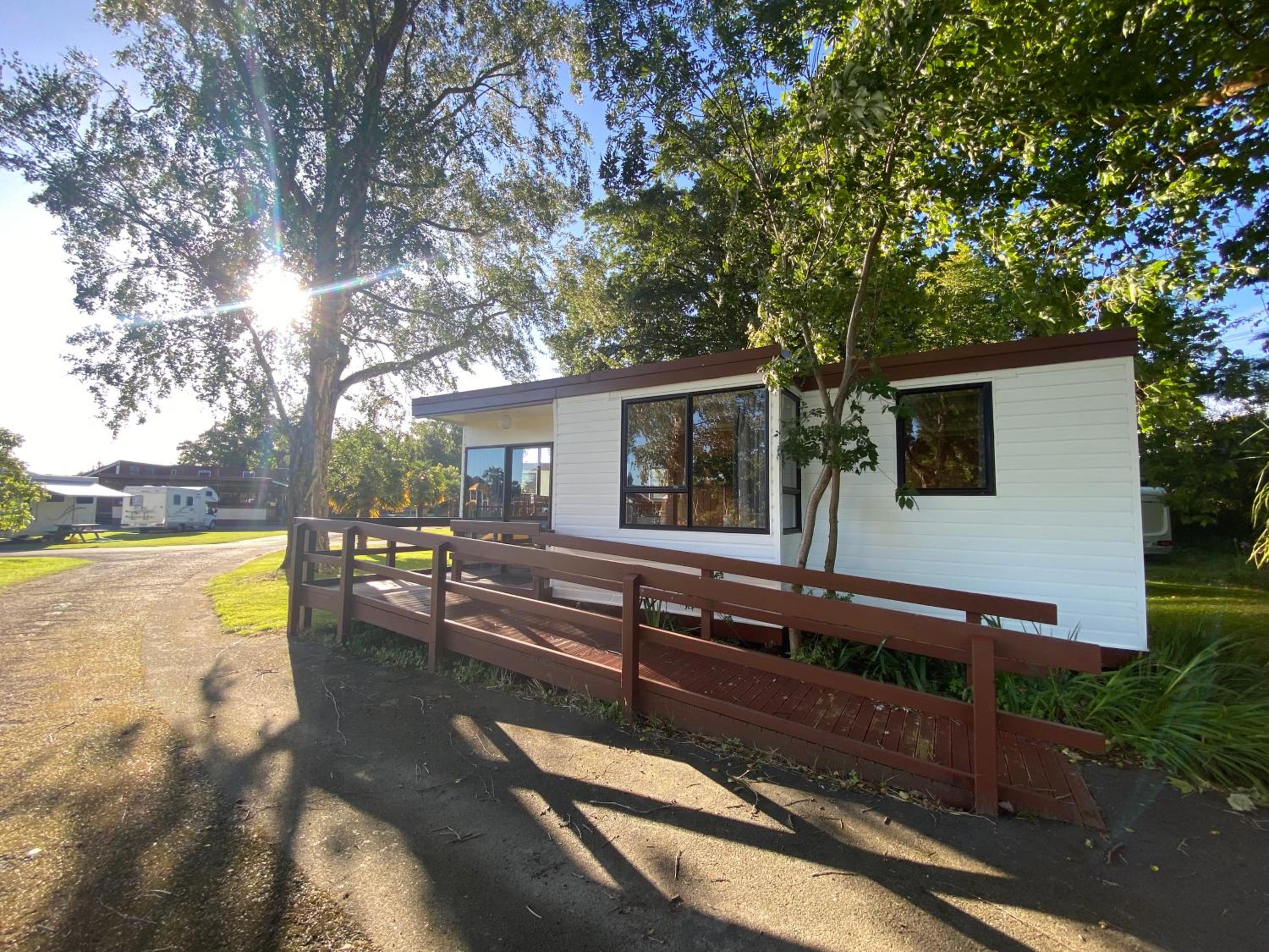 Whanganui River Top 10 Holiday Park