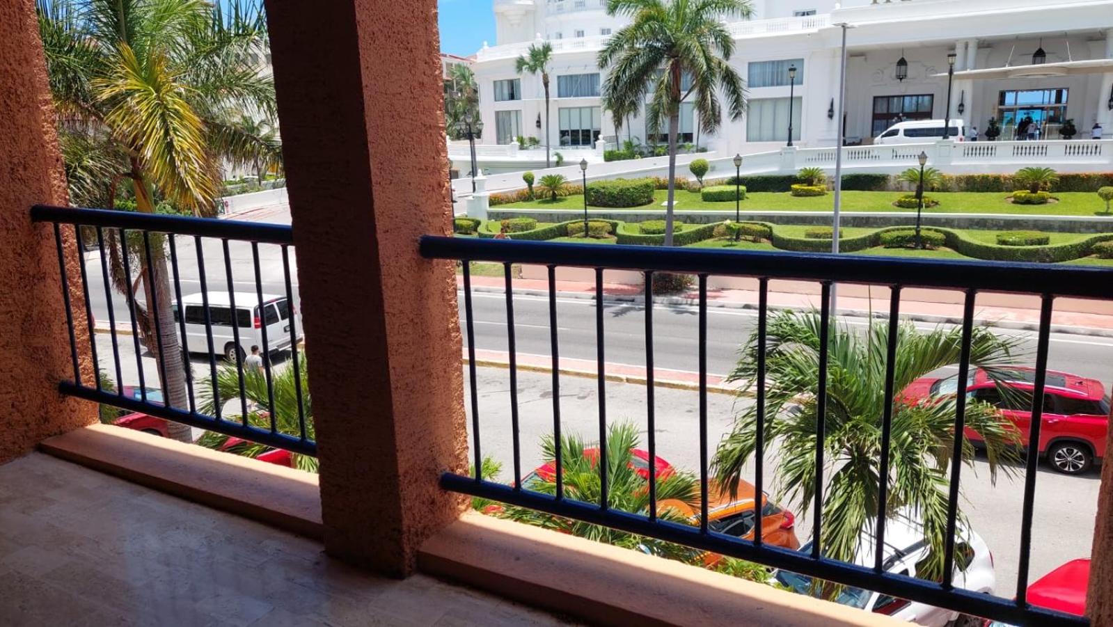 Cancún Suites Apartments - Hotel Zone