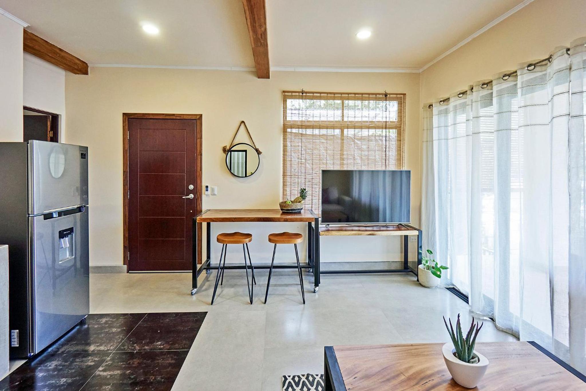 CWAVE APARTMENTS