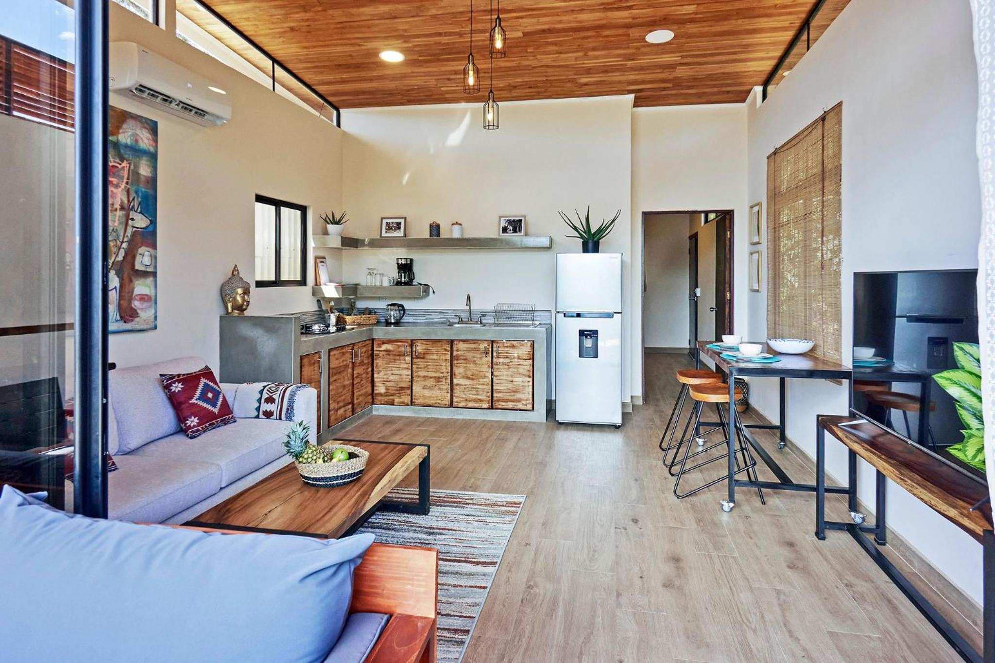 CWAVE APARTMENTS