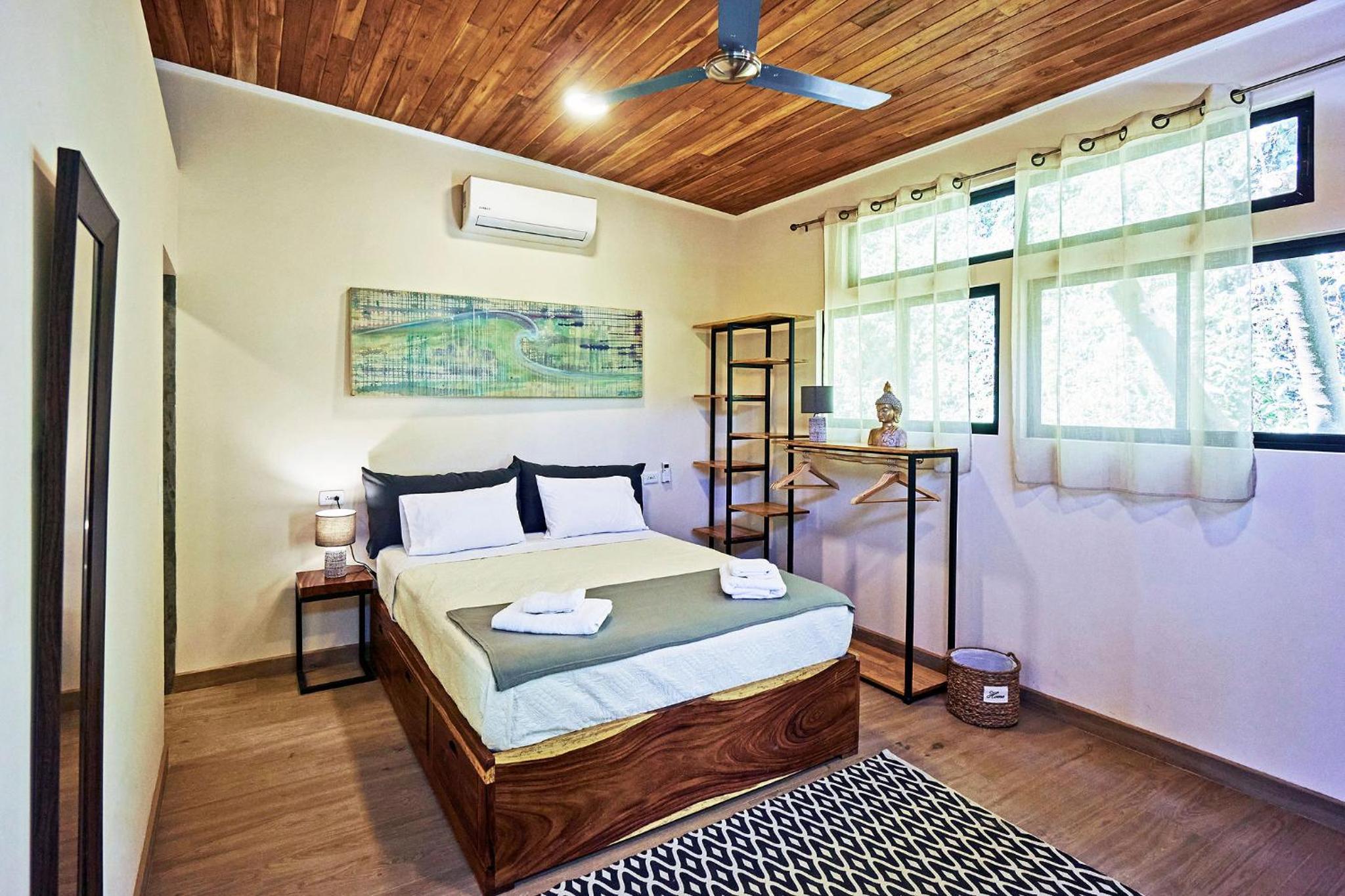 CWAVE APARTMENTS