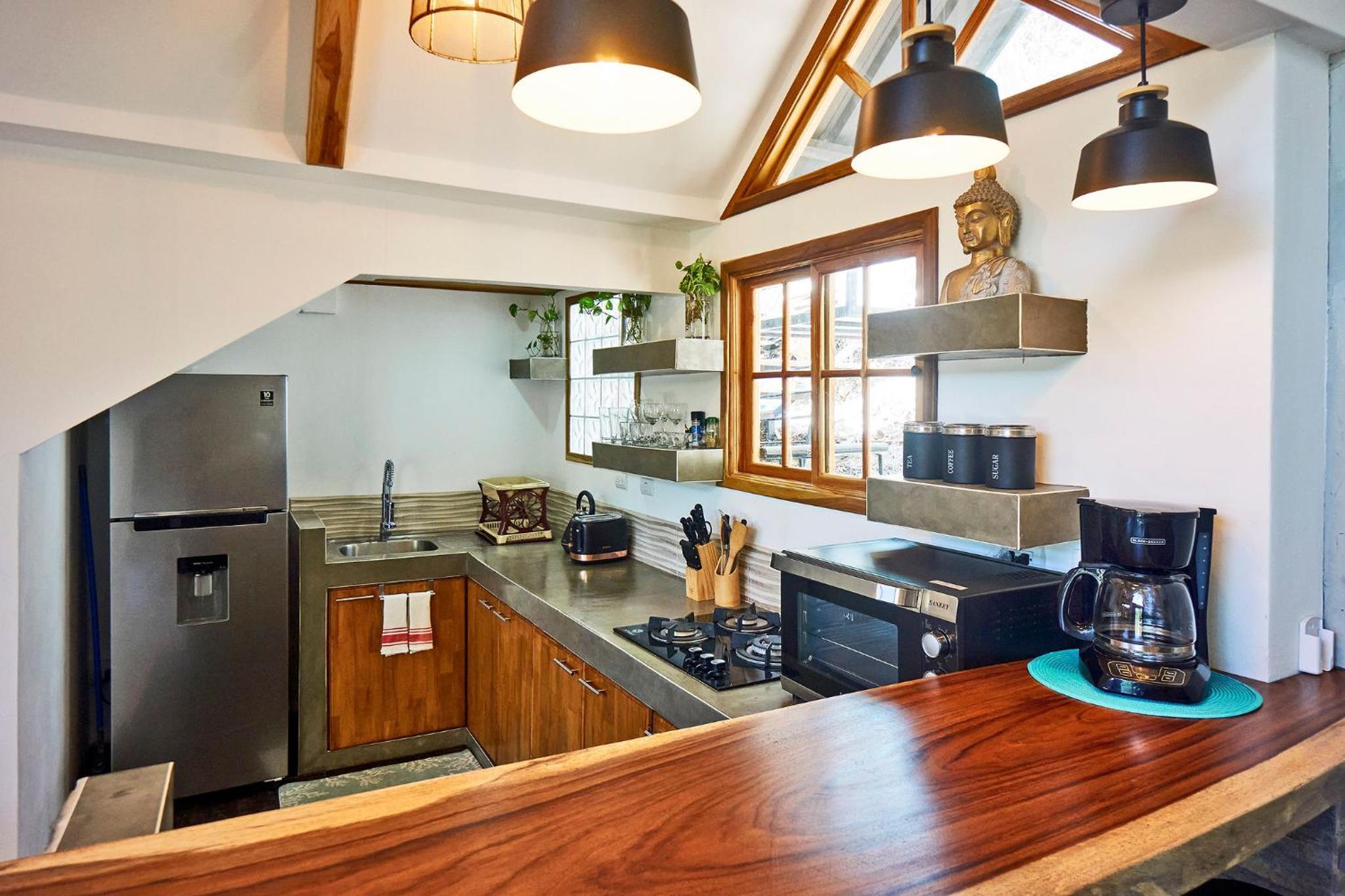 CWAVE APARTMENTS