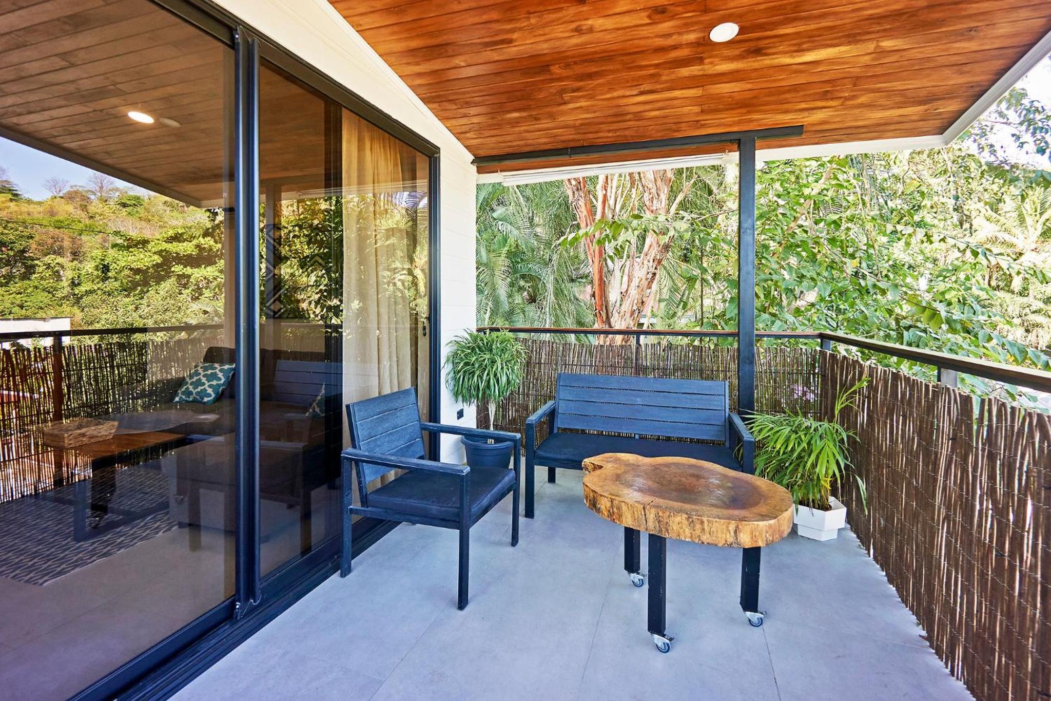 CWAVE APARTMENTS