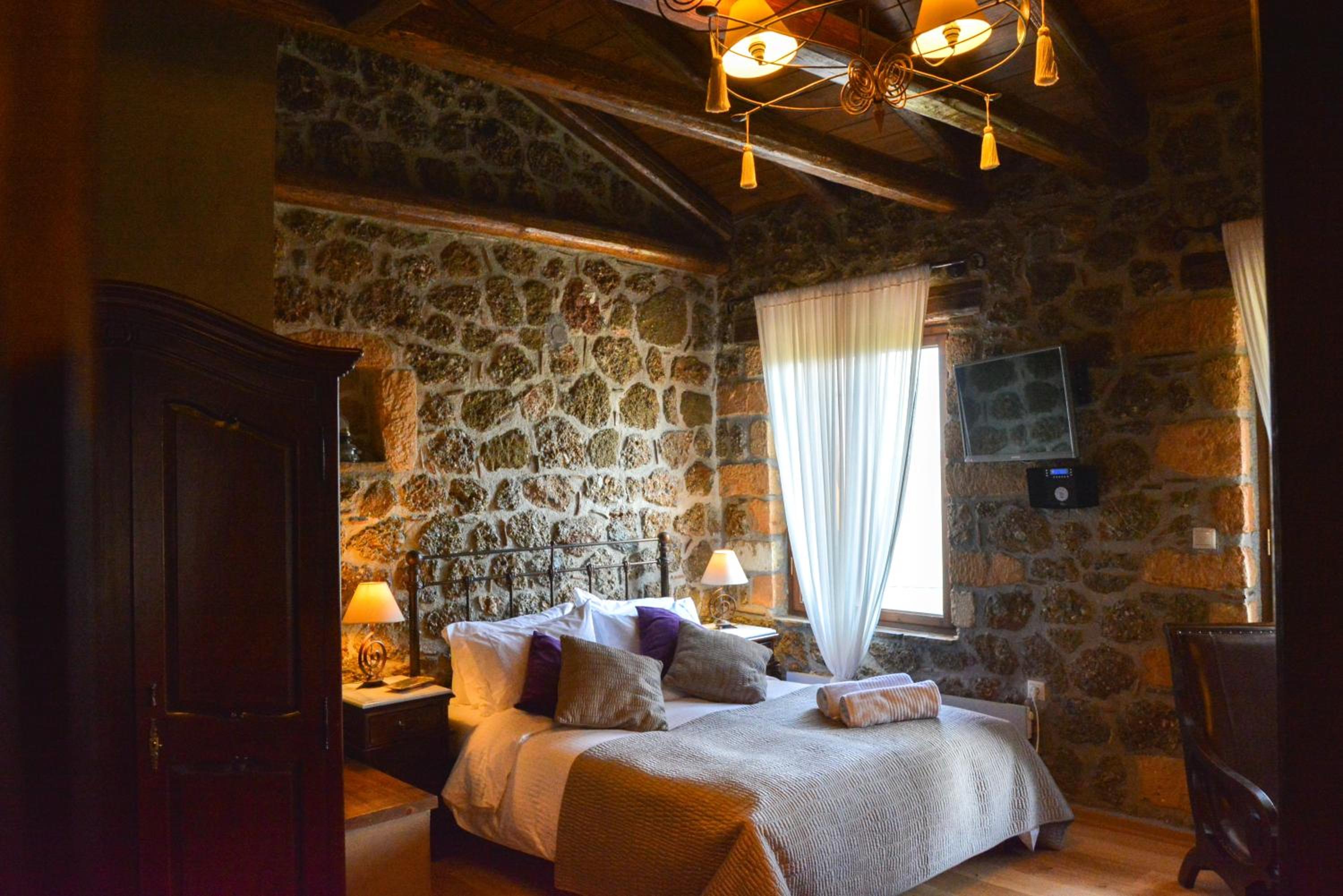 Nymfes Guesthouse view 5