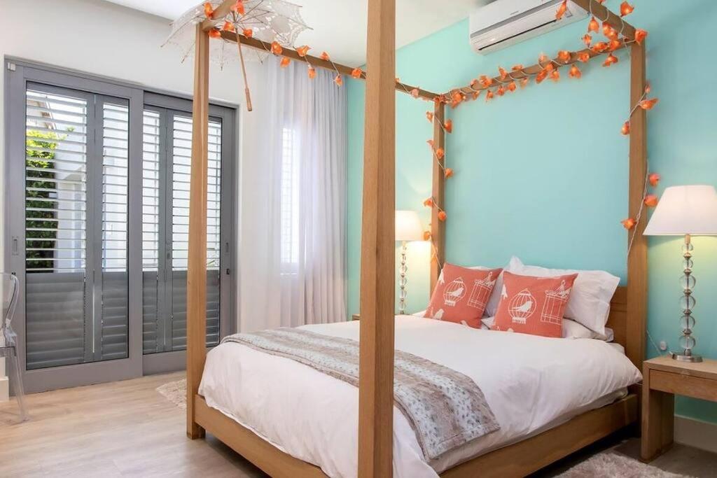 Stamford on Sea by Top Destinations Rentals view 2