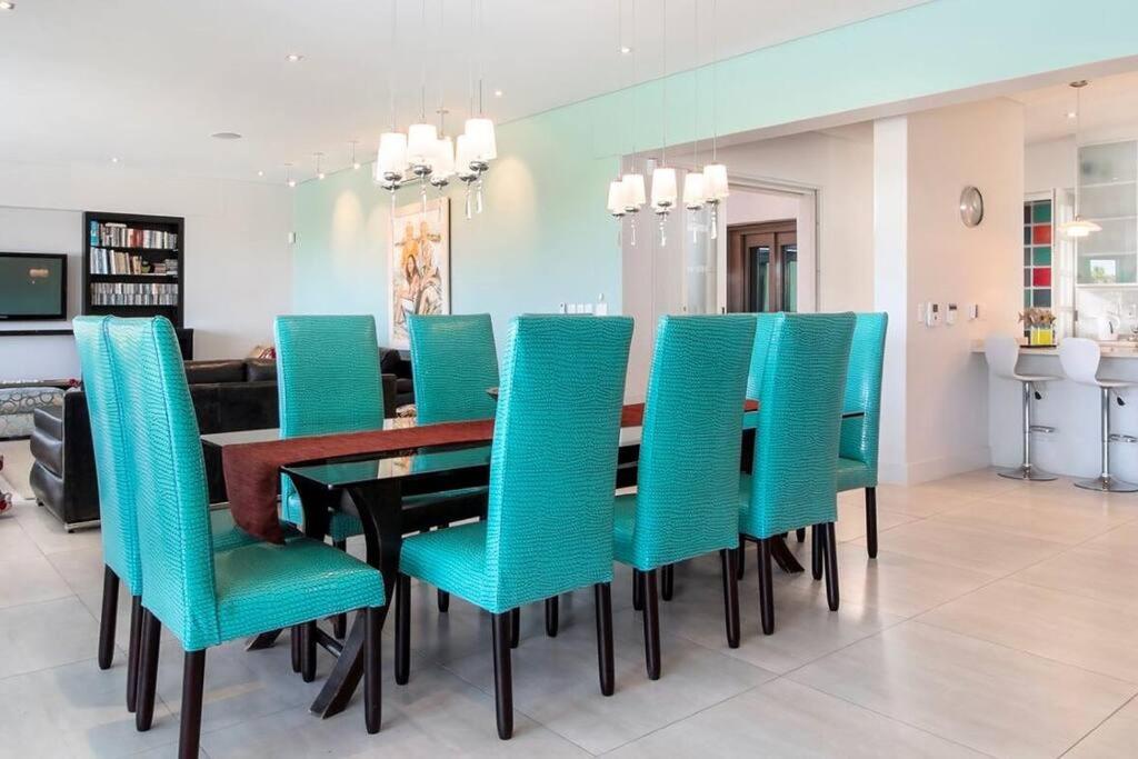 Stamford on Sea by Top Destinations Rentals view 3