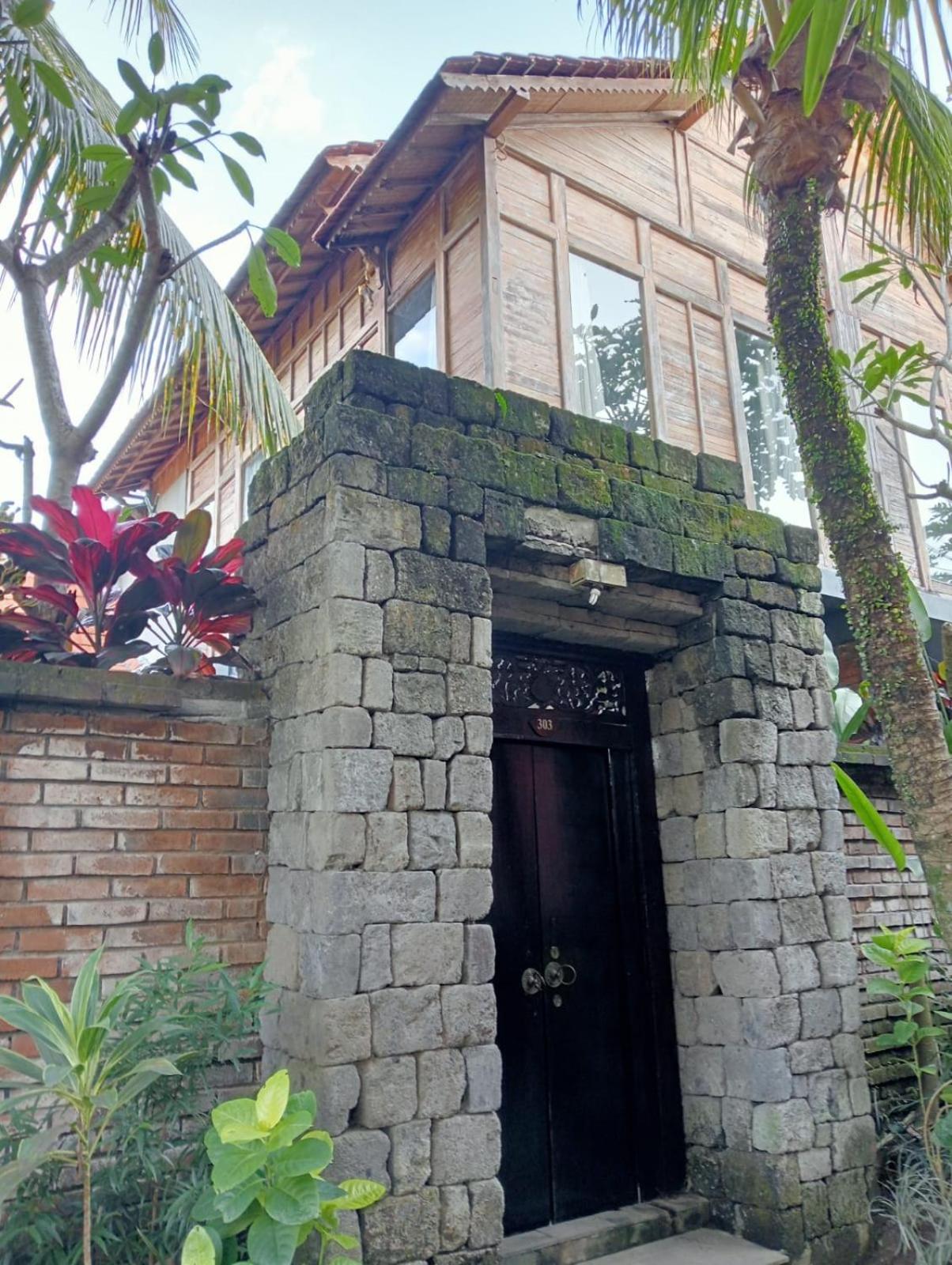 Suarti Boutique Village
