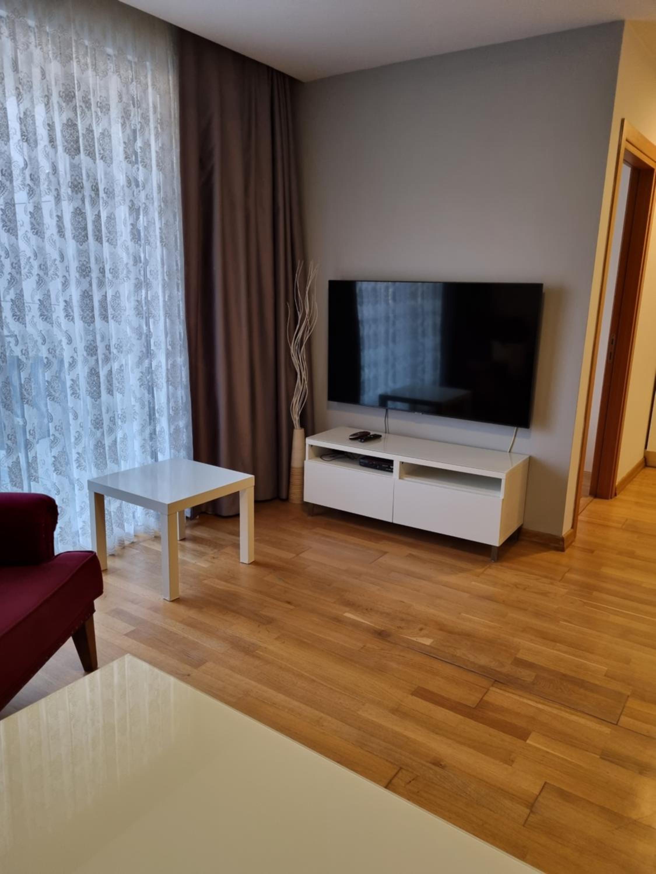 Taksim apartment with pool