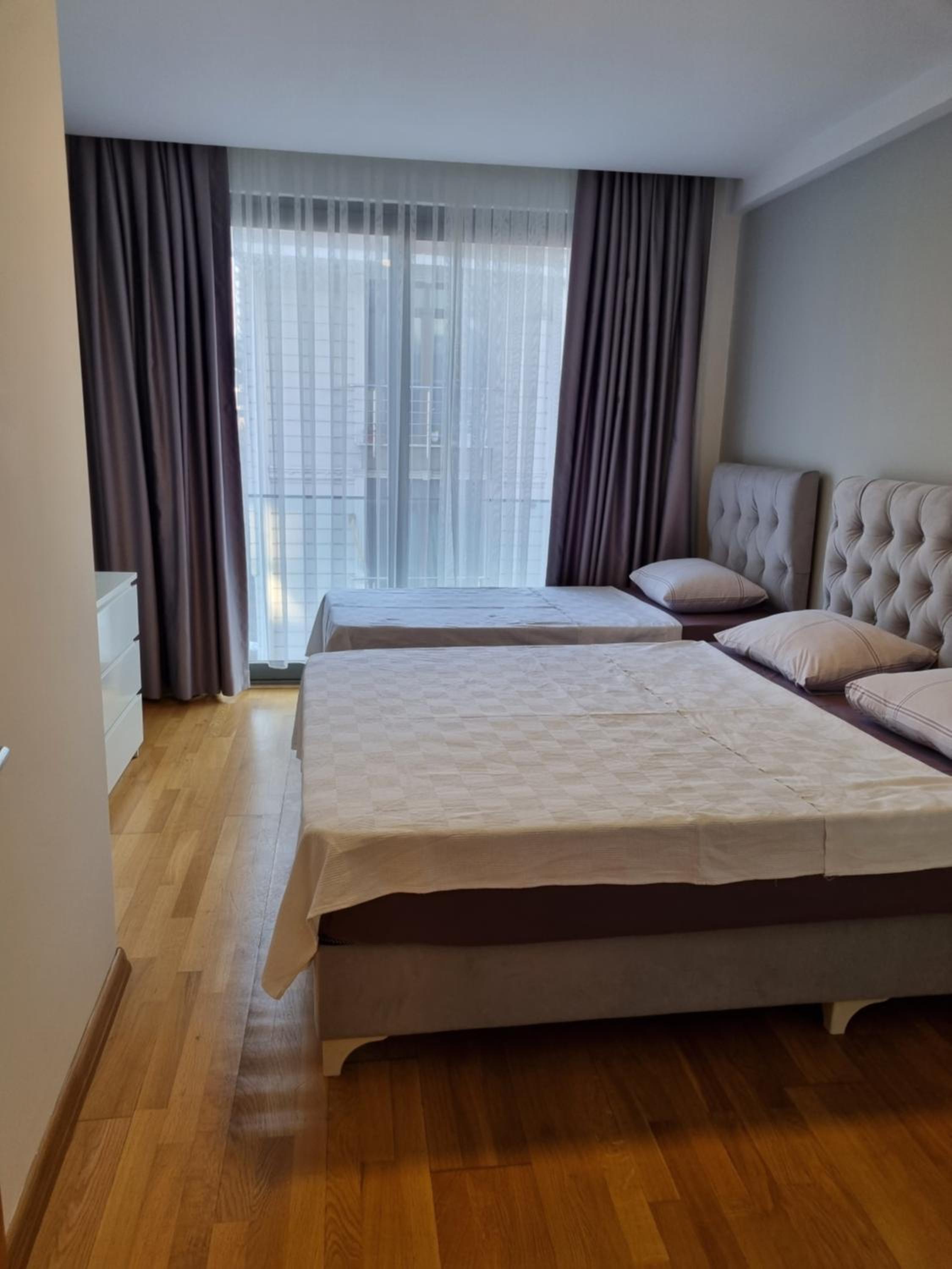 Taksim apartment with pool