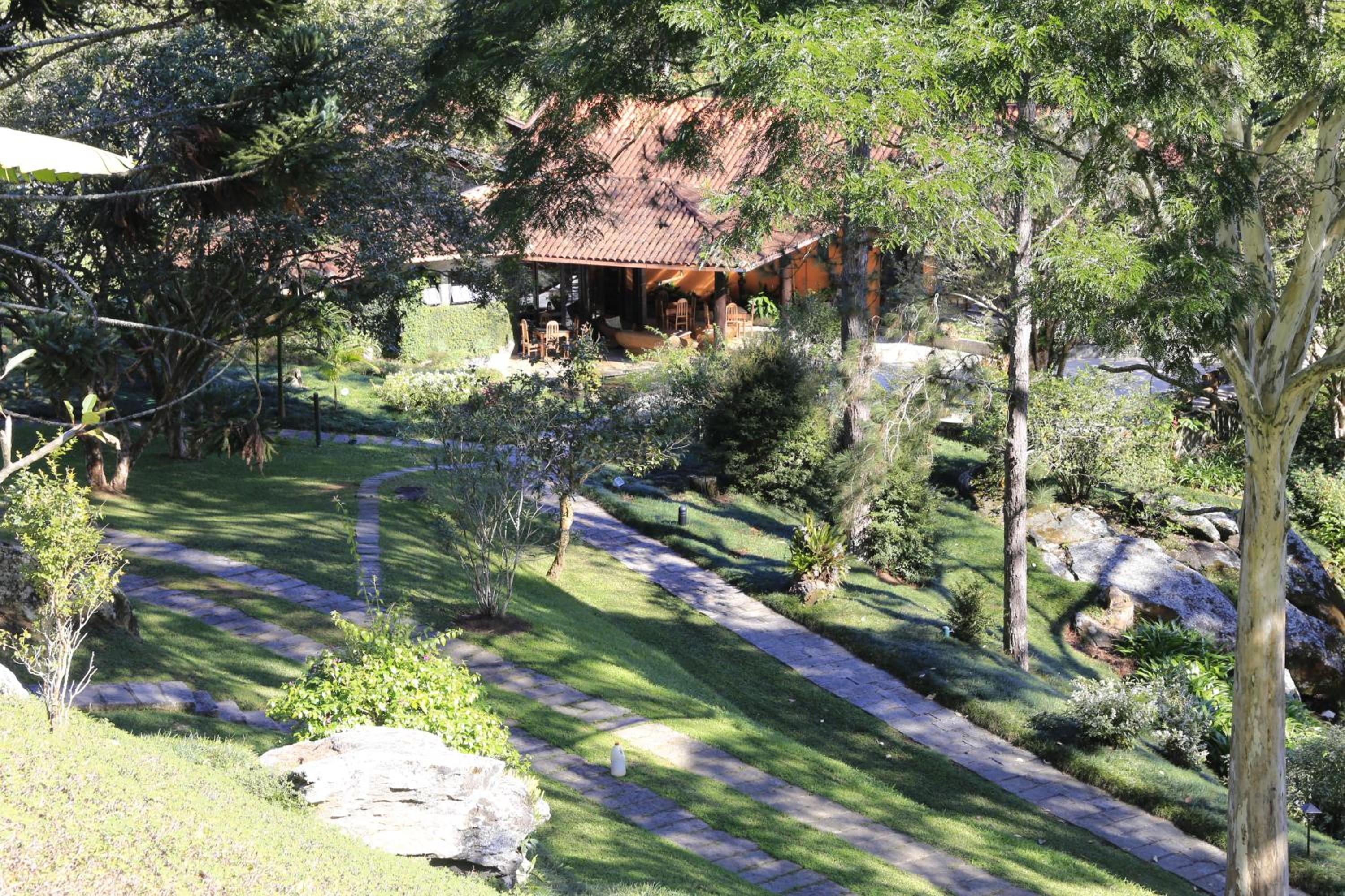 Auberge Suisse Pousada