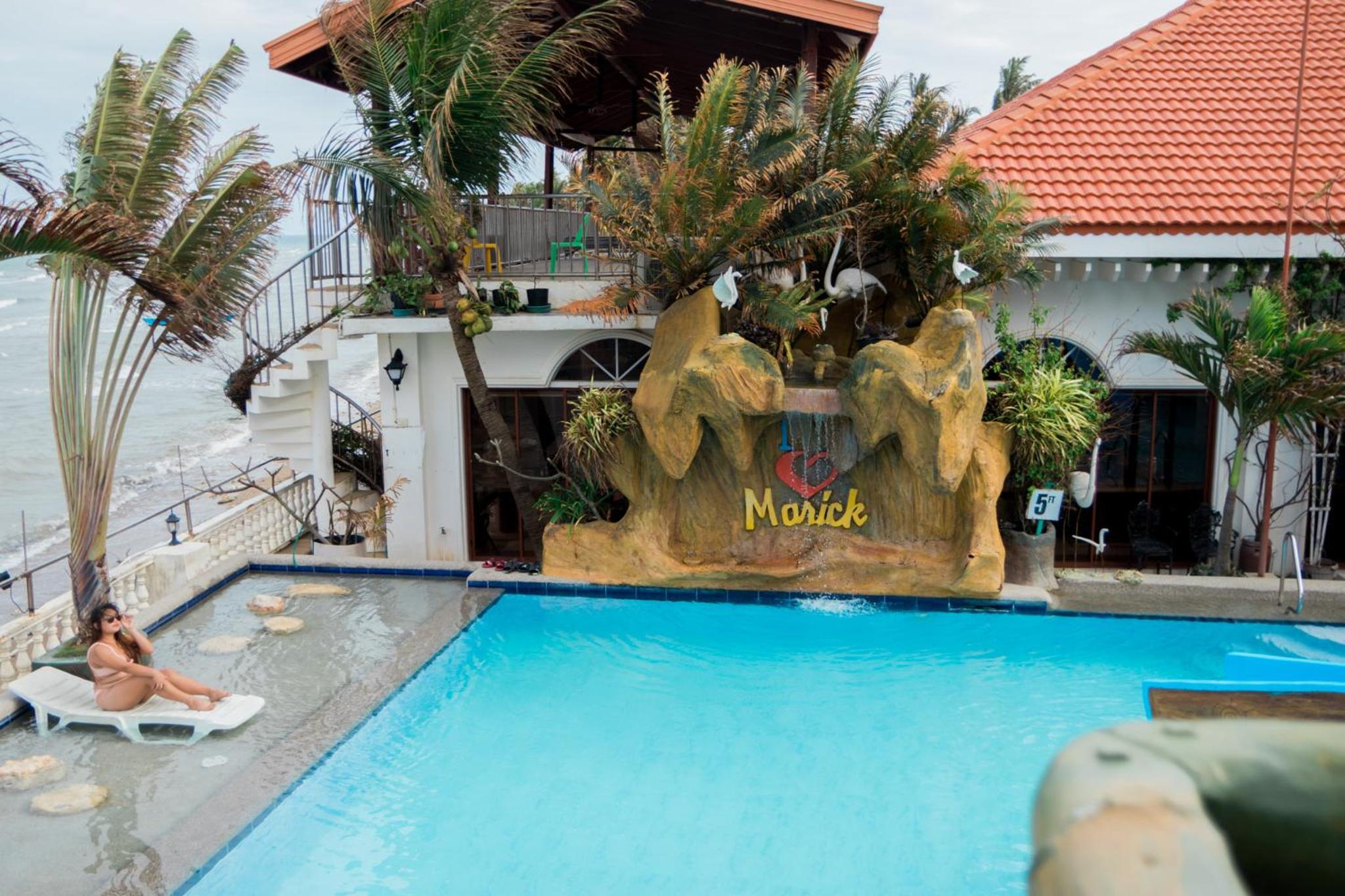 Marick Beach Resort