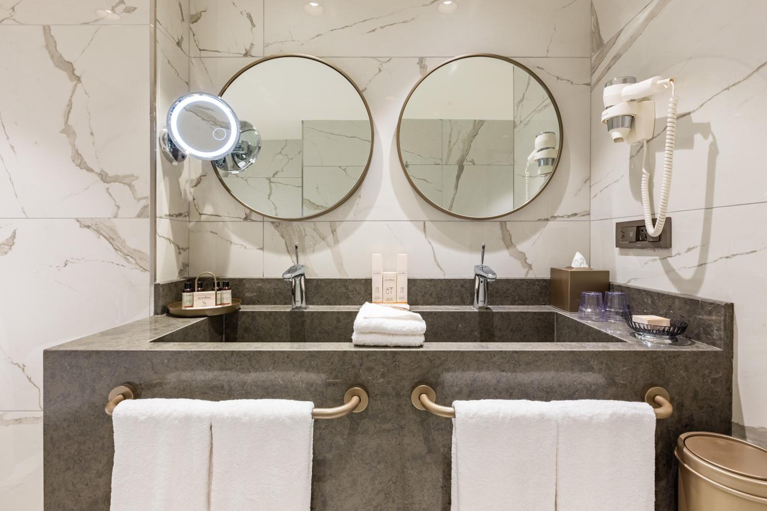 Stayso The House Otel - Image 36