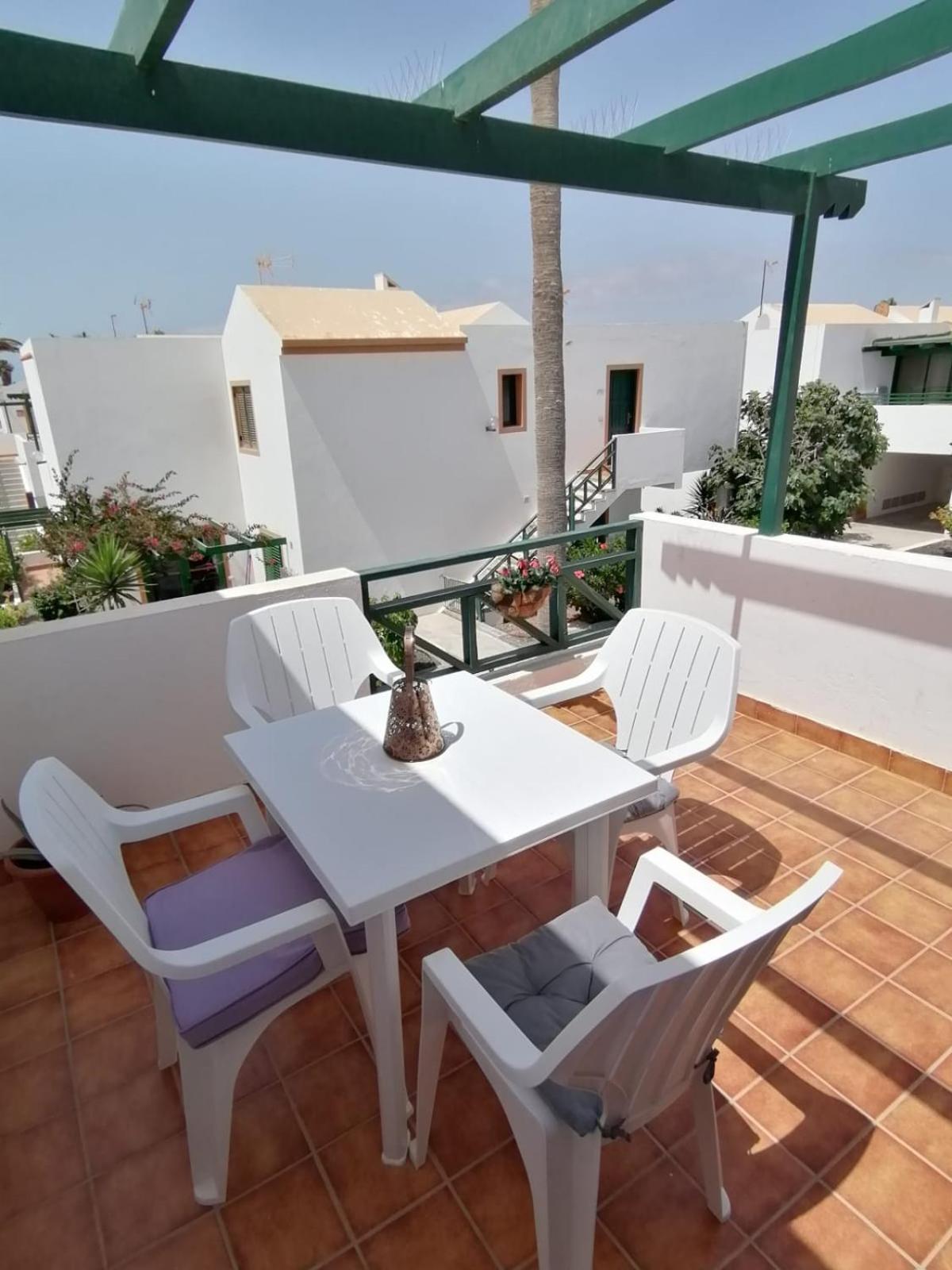 Castillo Holiday Apartment- Puerta del Sol 245 view 2