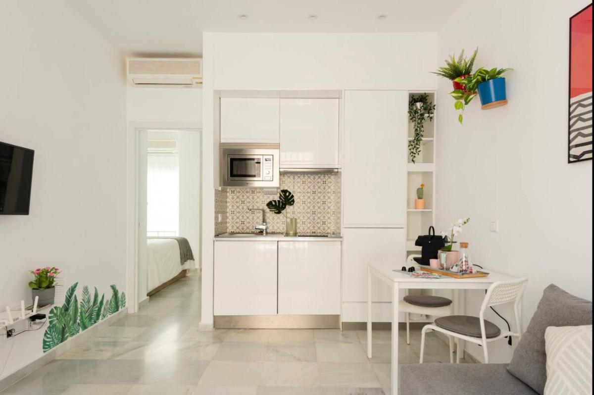 MALAGA CENTRIC Best Location and Comfort in Malaga Center photo 3