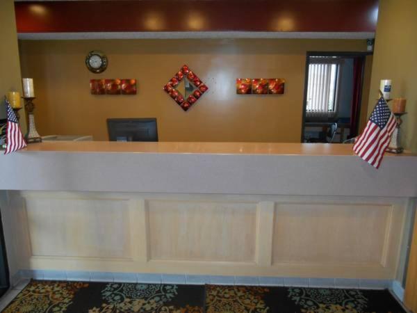 AmeriStay Inn St Joseph view 5