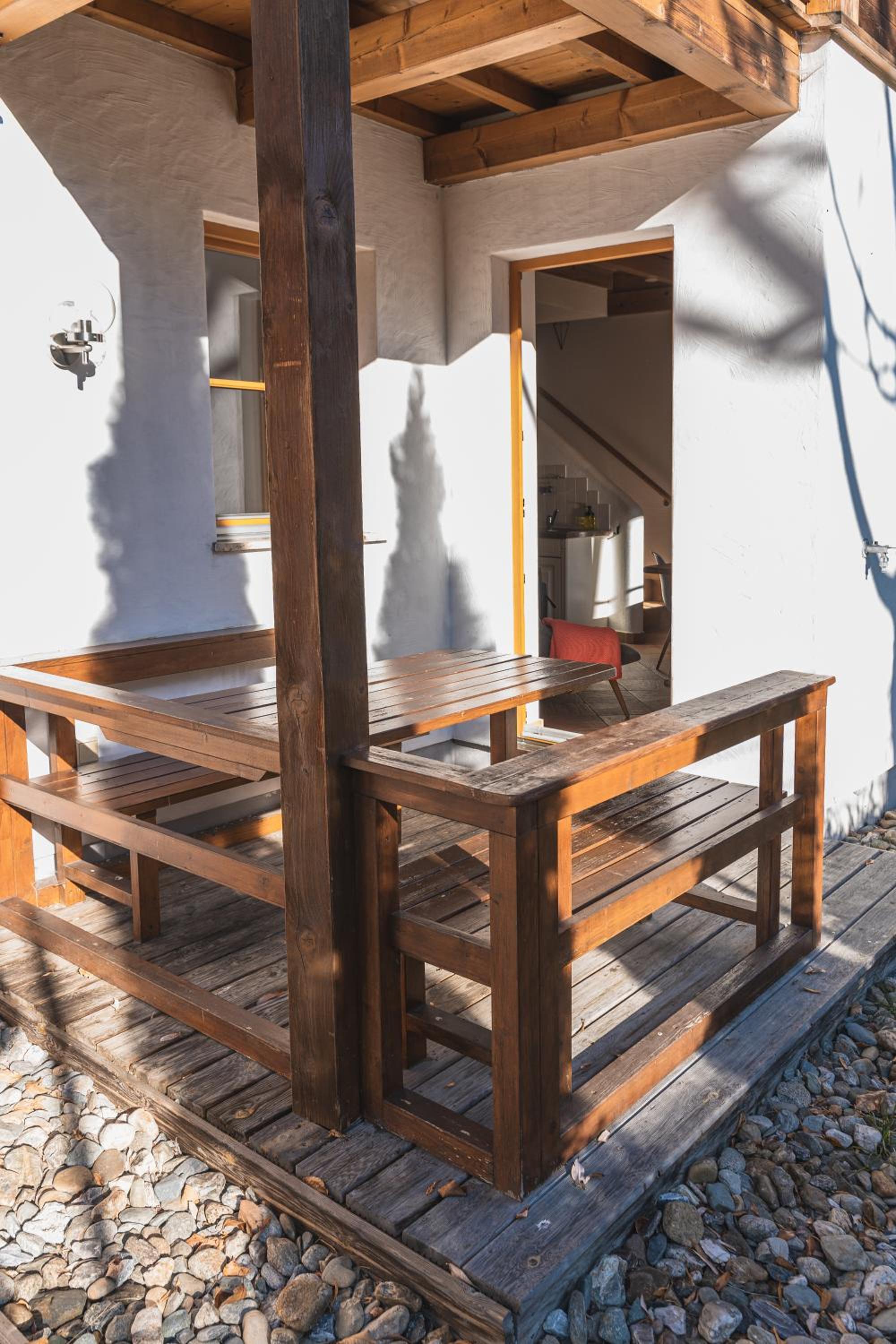Dorfchalets & Apartments - in Kaprun centre including FREE entry Tauern Spa and Summer Card