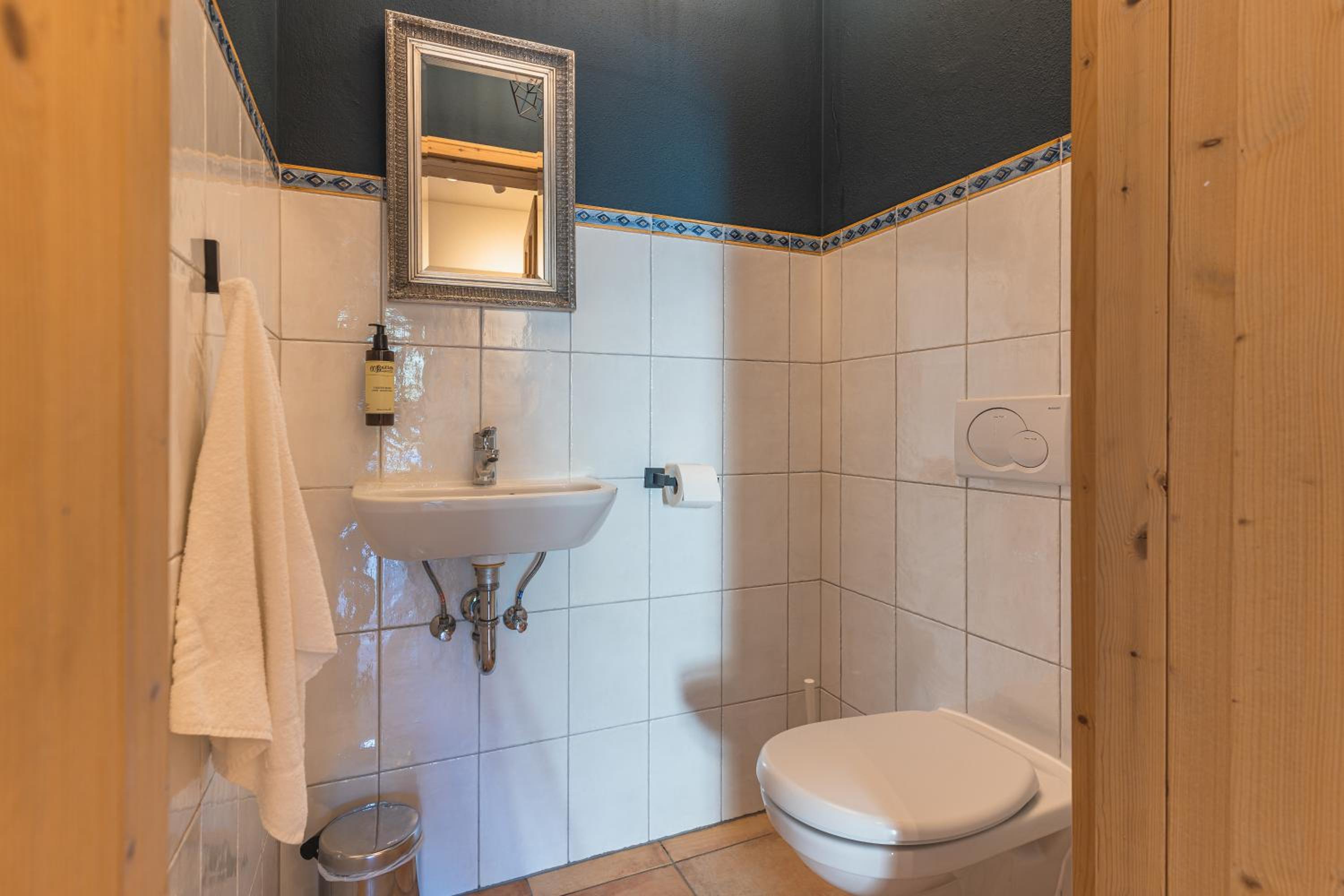 Dorfchalets & Apartments - in Kaprun centre including FREE entry Tauern Spa and Summer Card